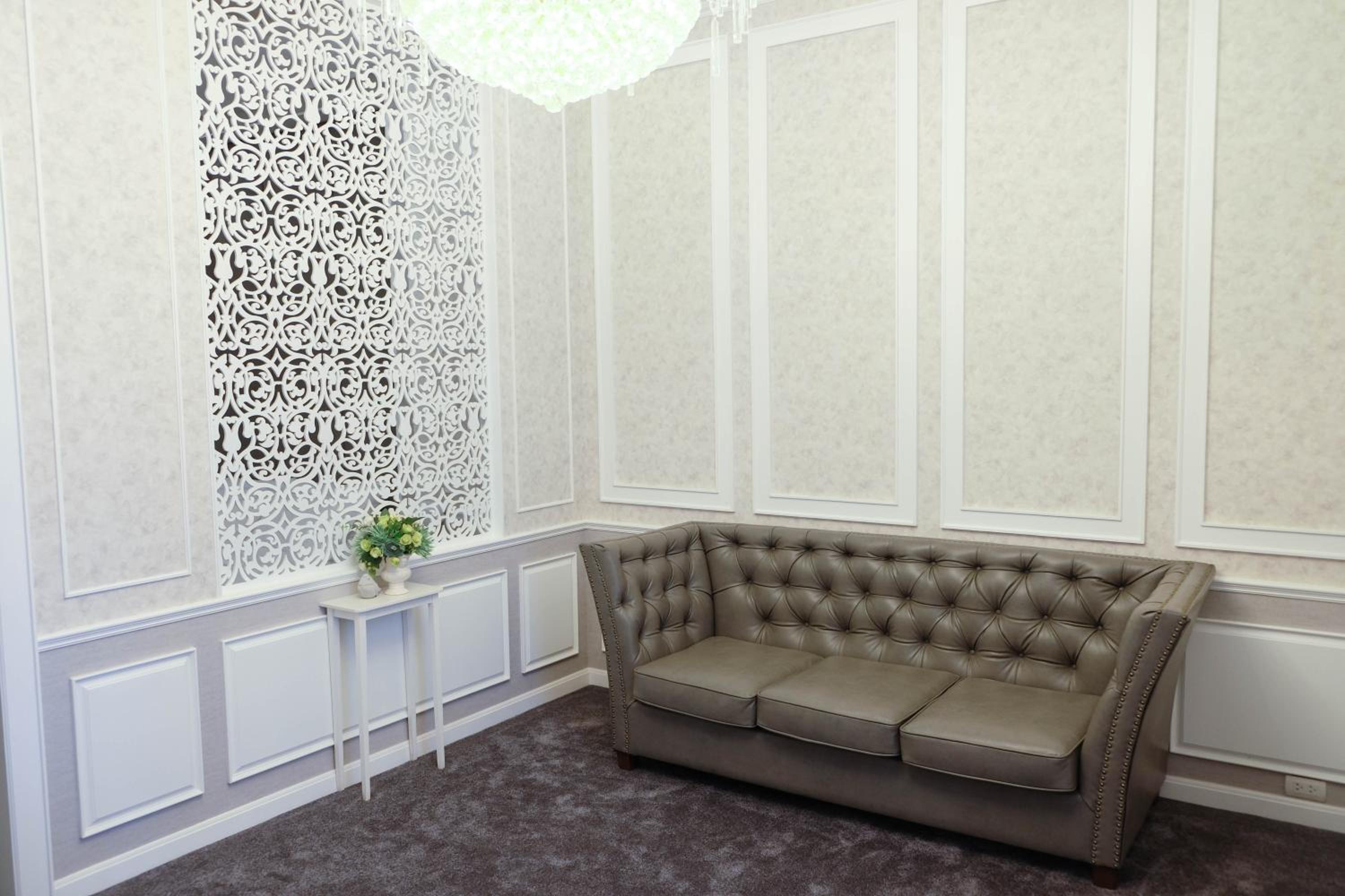 Honeymoon Suite - Photo 1