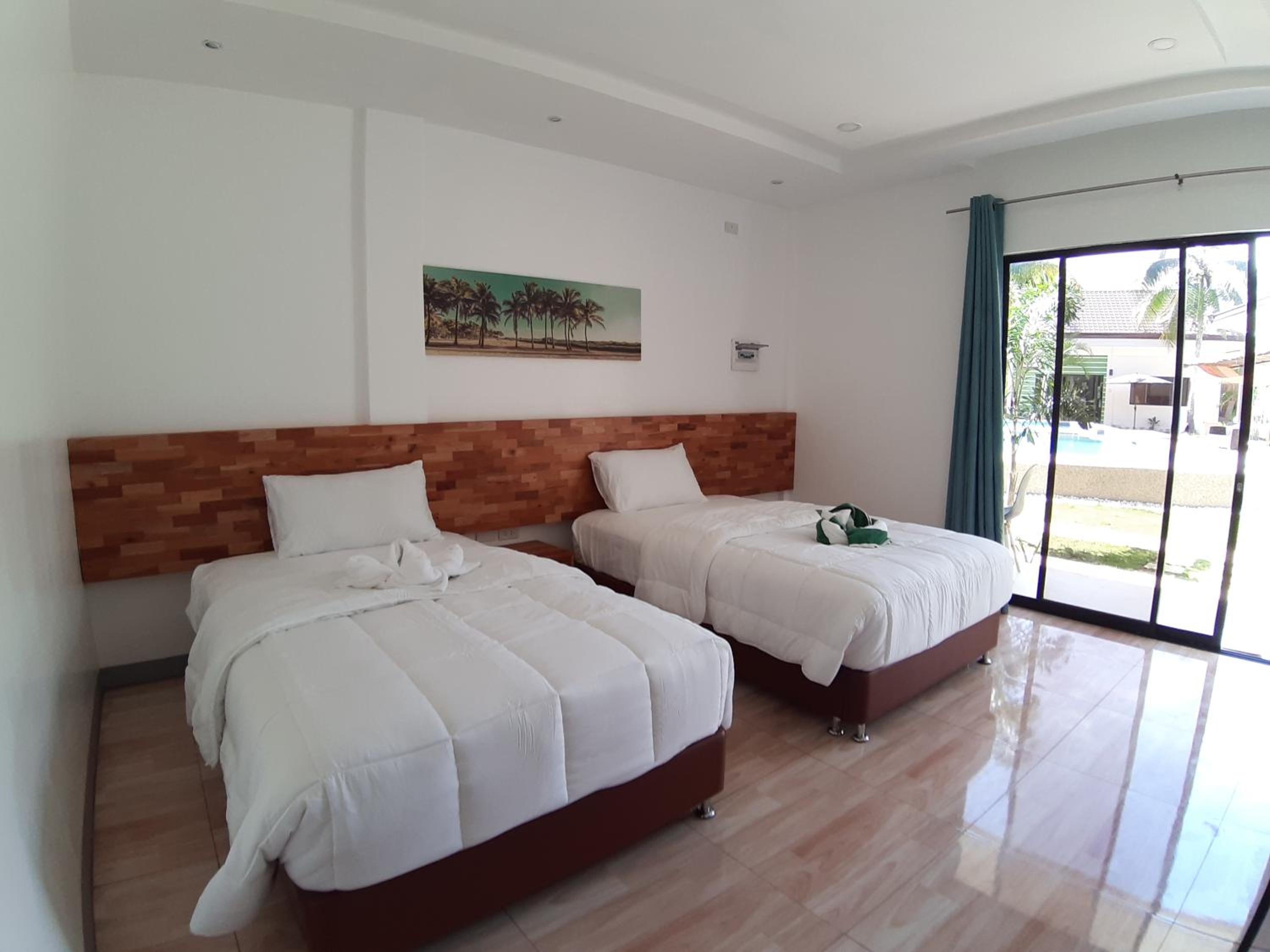 Deluxe Double Room - Photo 1