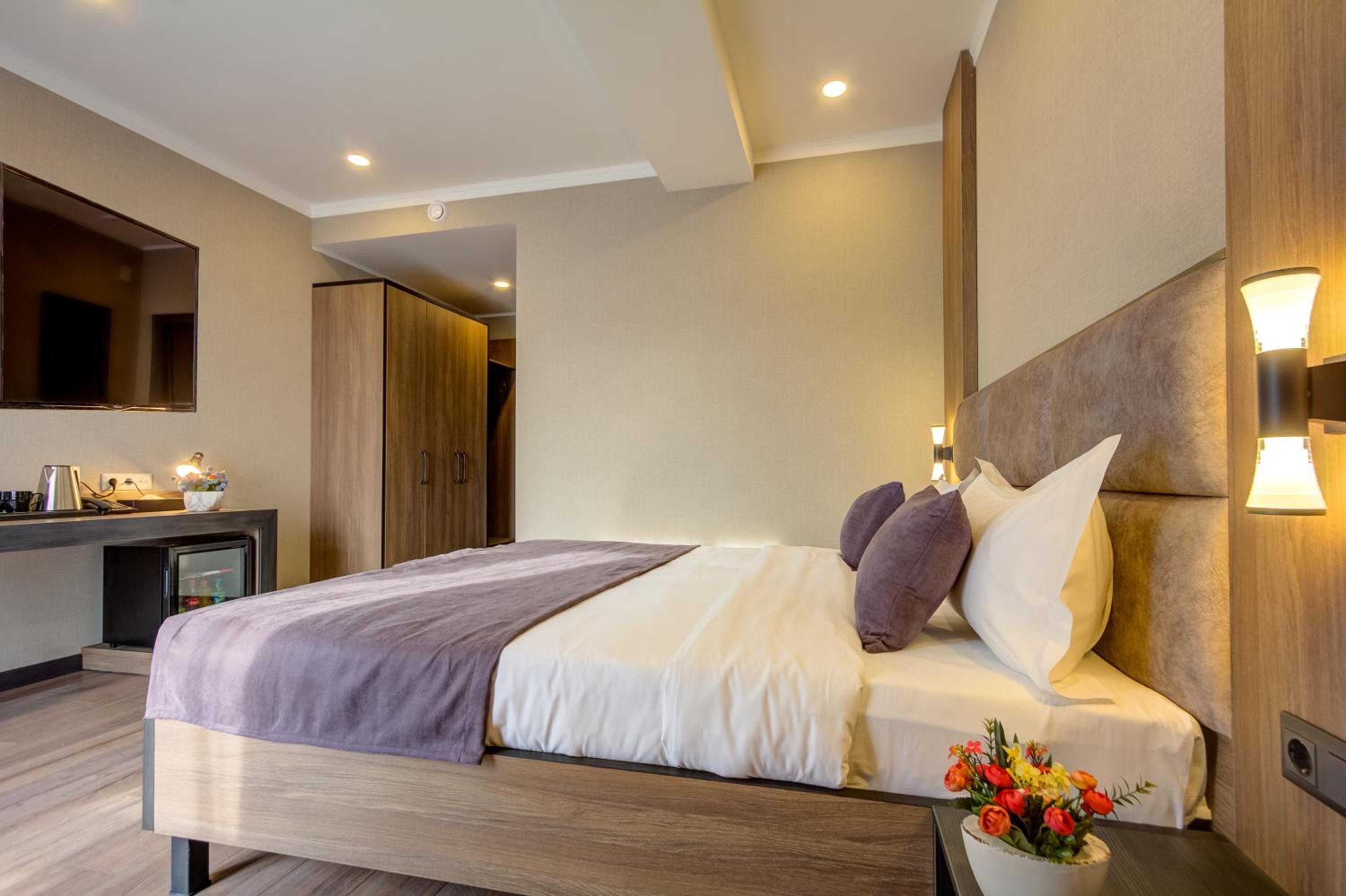Superior Double Room - Photo 4