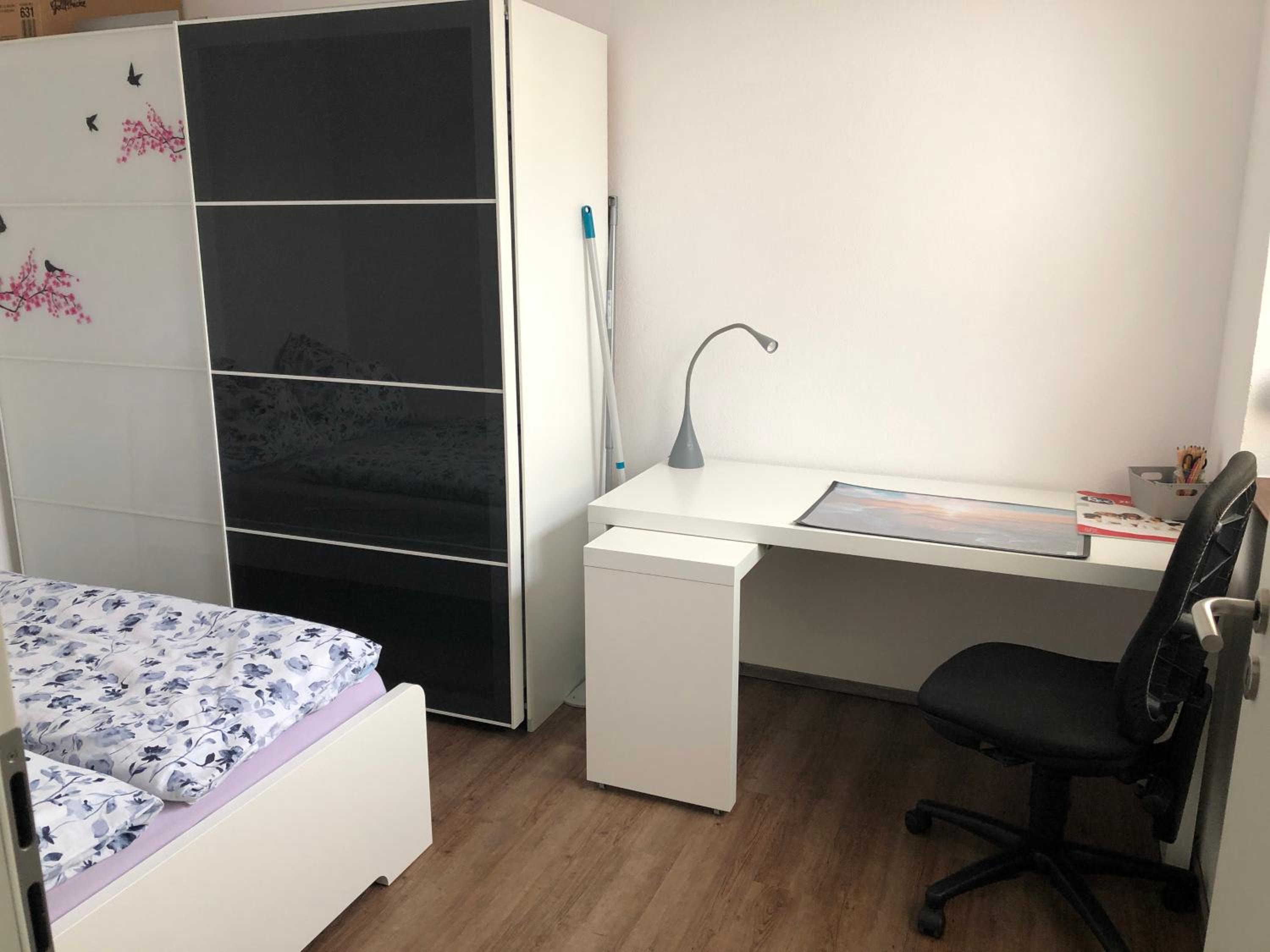 Apartment photo 2