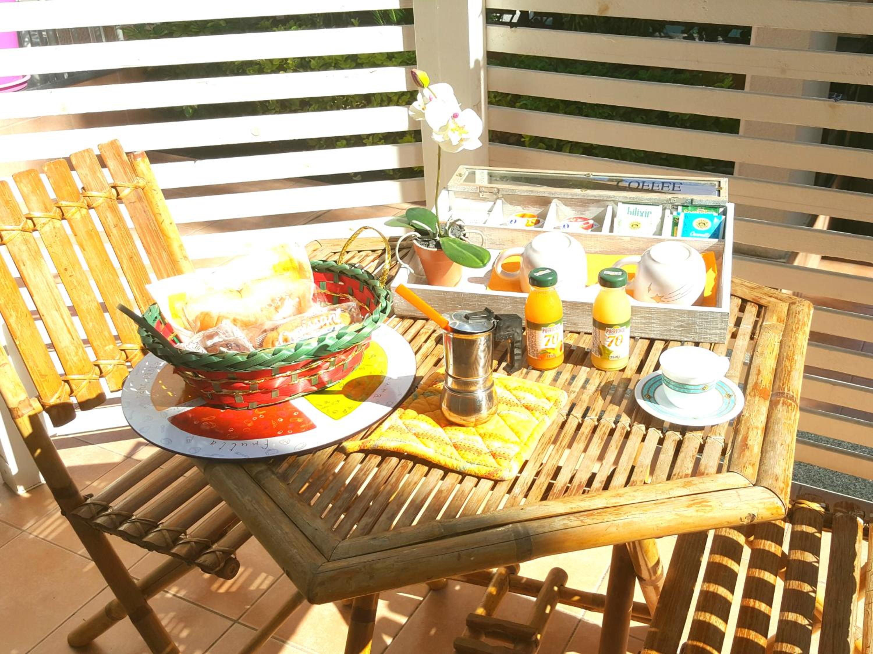 Studio with Terrace - Photo 7