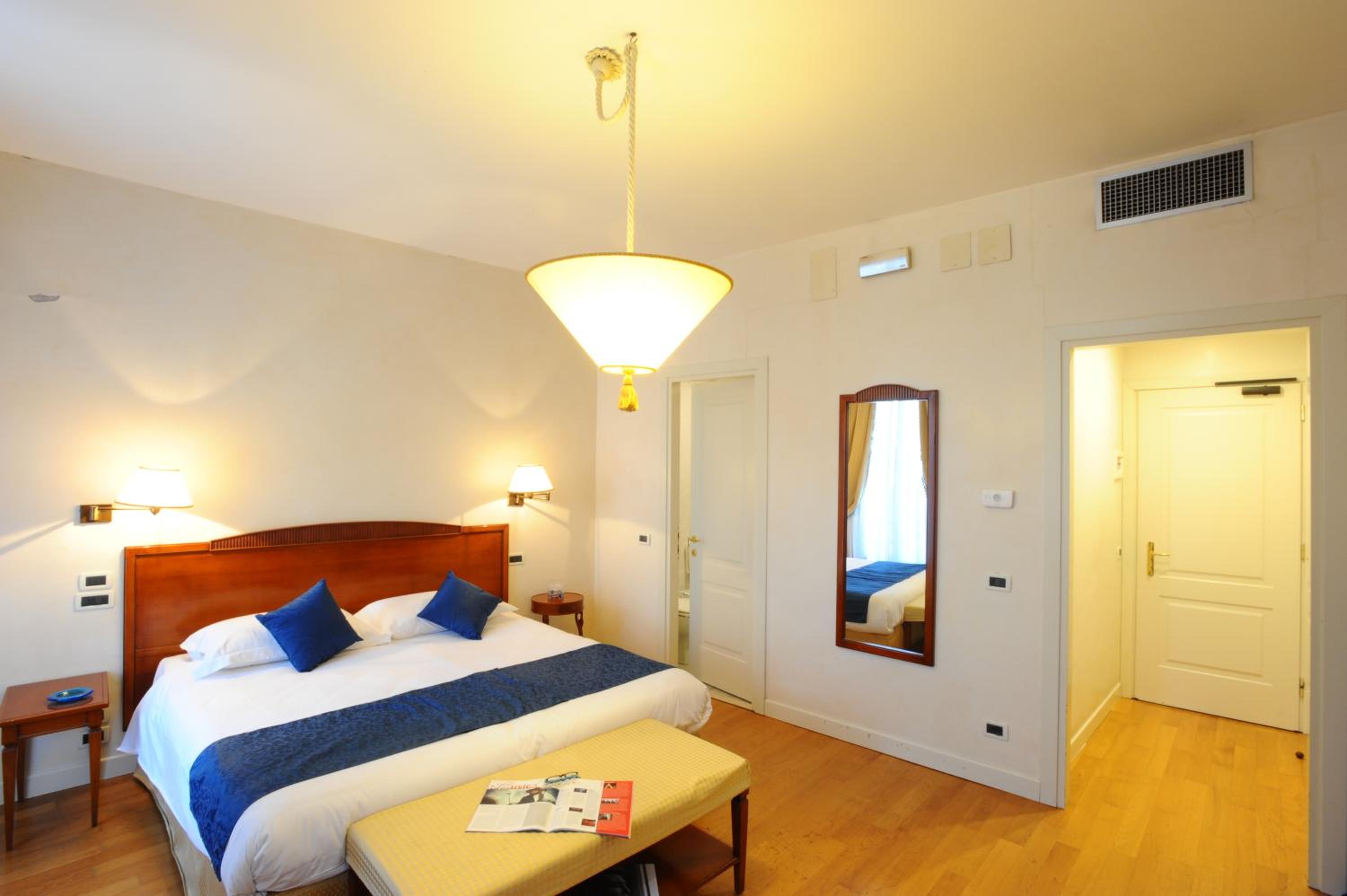 Junior Suite with Terrace photo 1