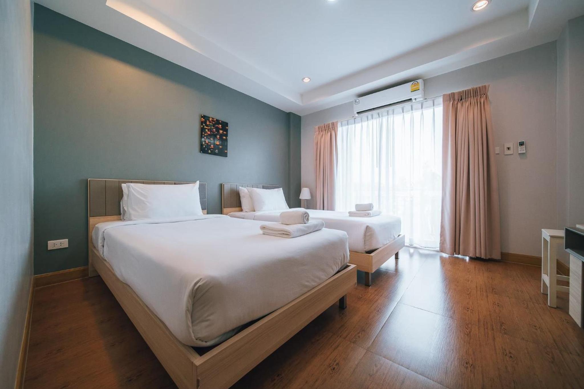 Deluxe Twin Room