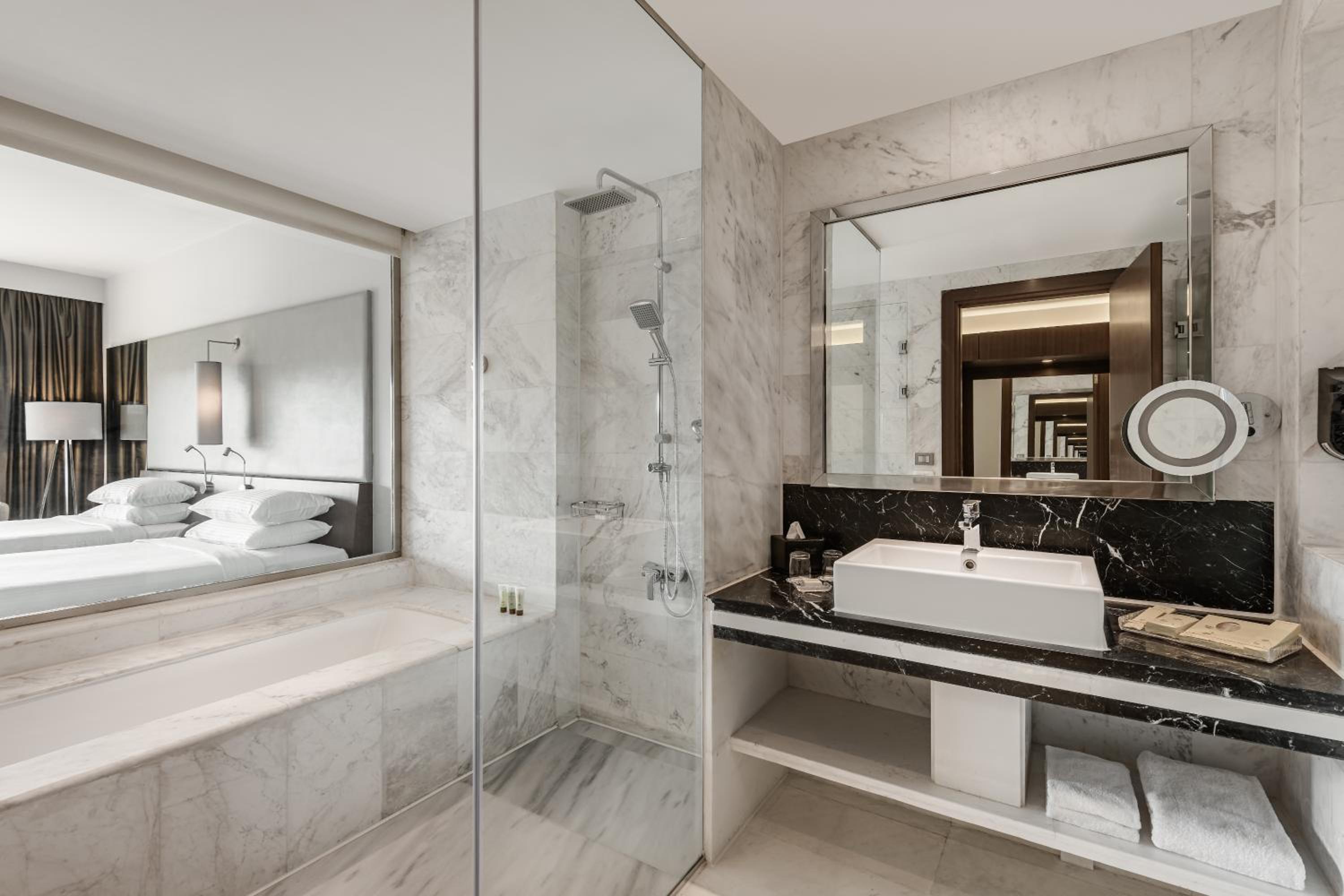 Deluxe Club Room