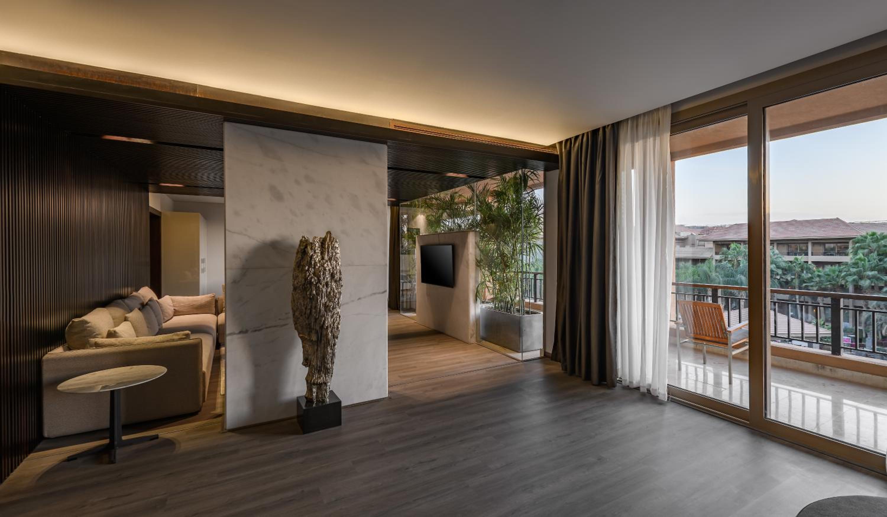 Panoramic Suite thumbnail 5