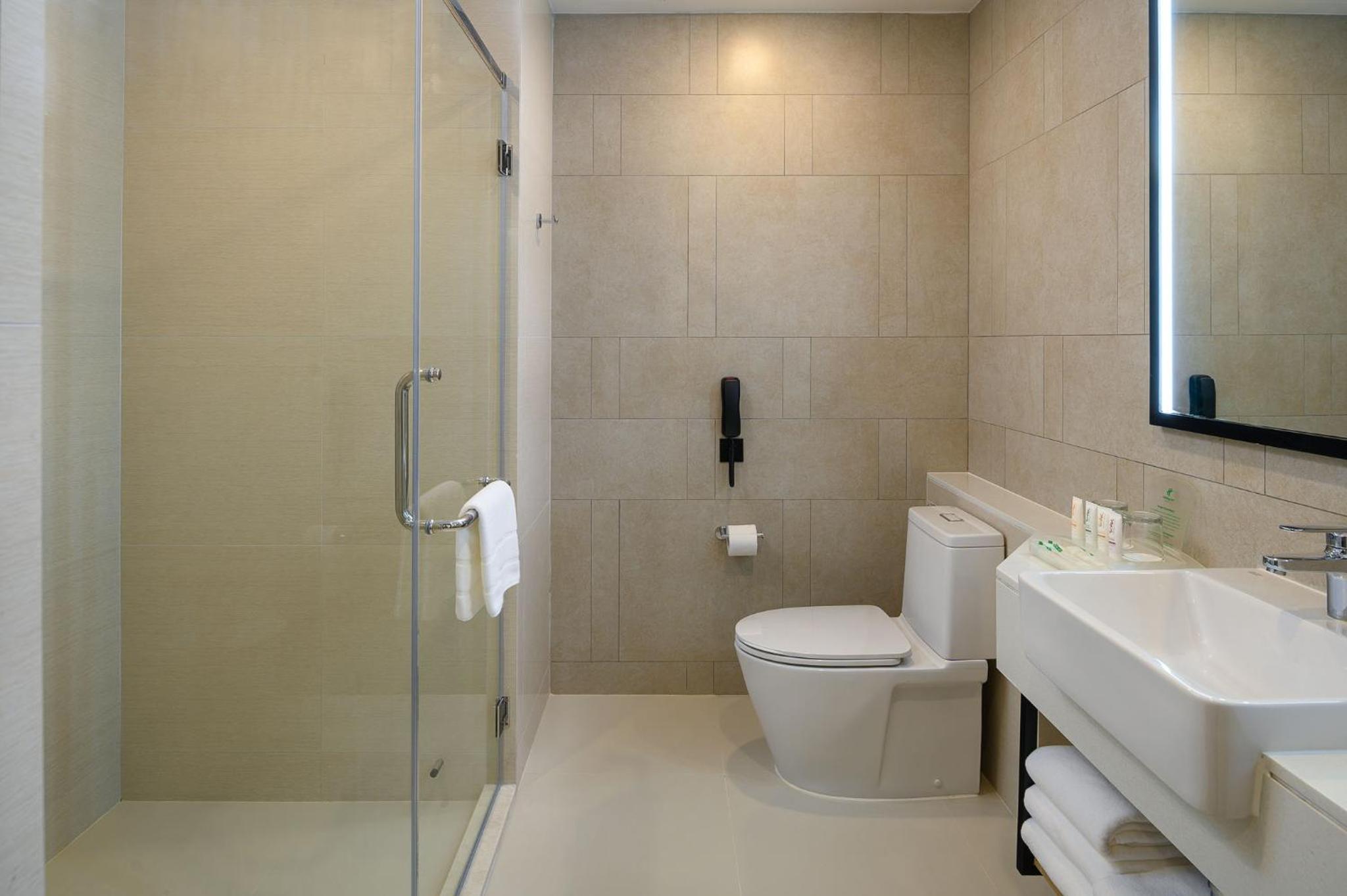 Standard Twin Room - Photo 6