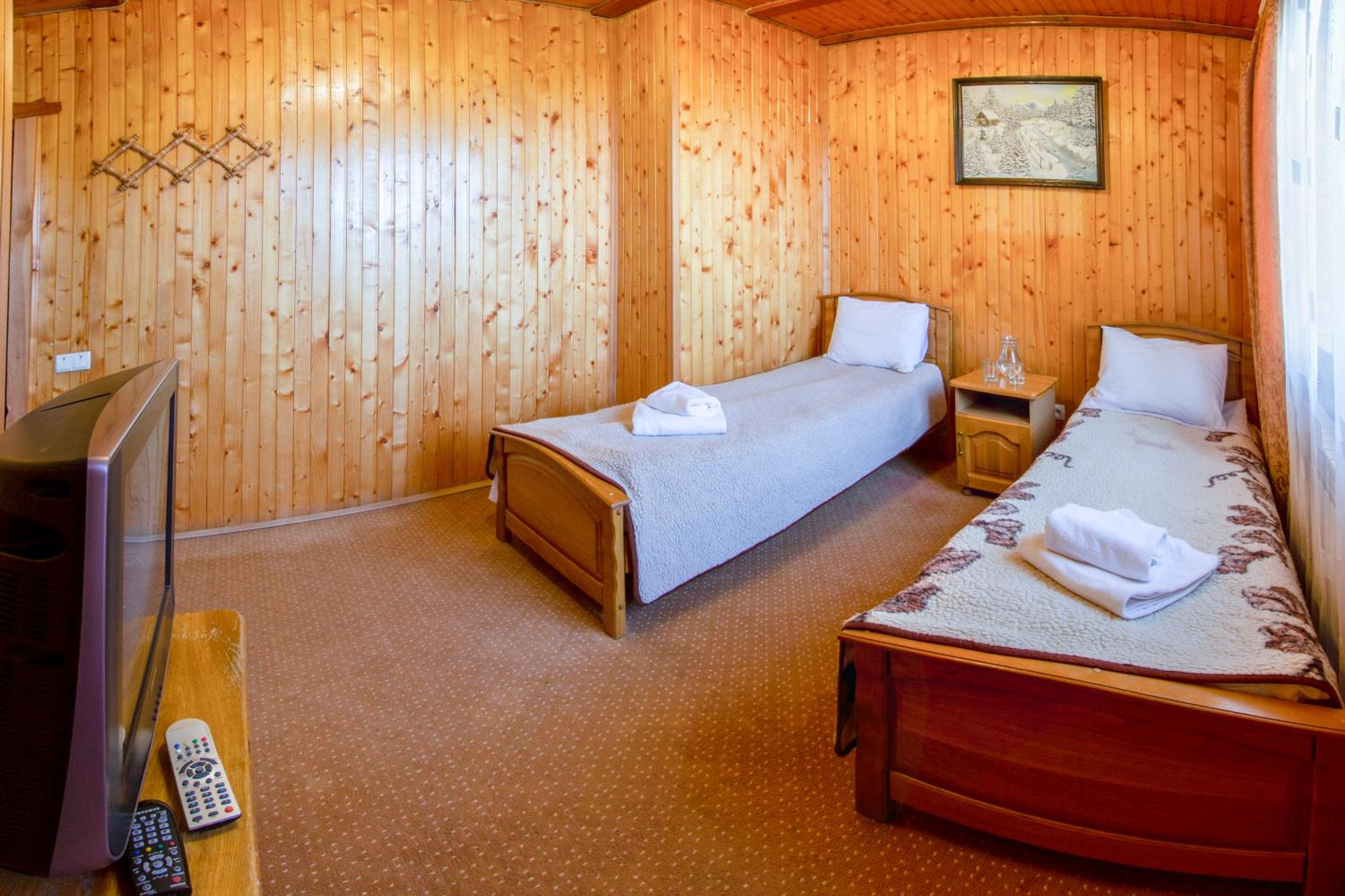 Standard Twin Room photo 2