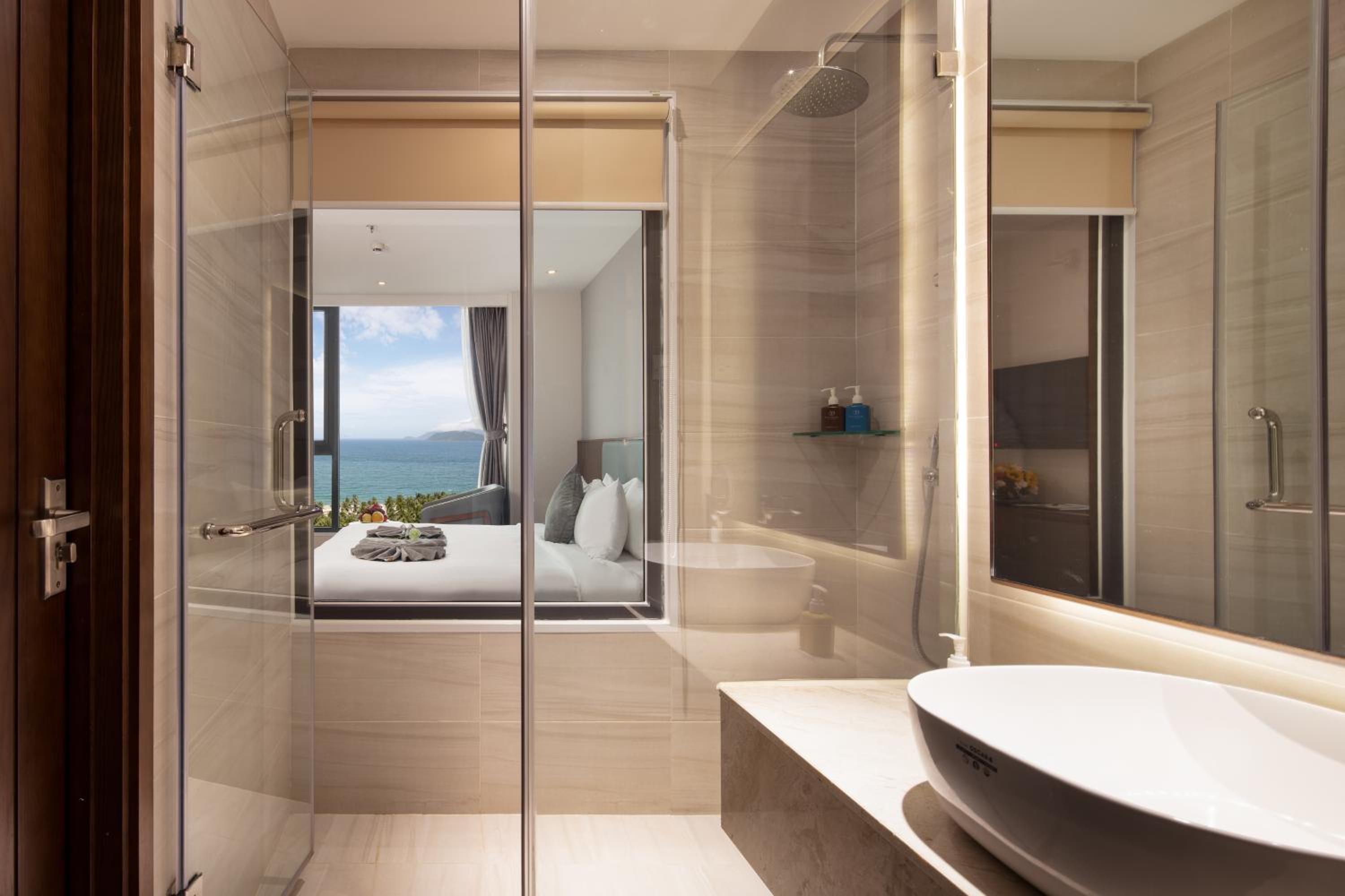 Superior Double or Twin Room with Sea View - Photo 6