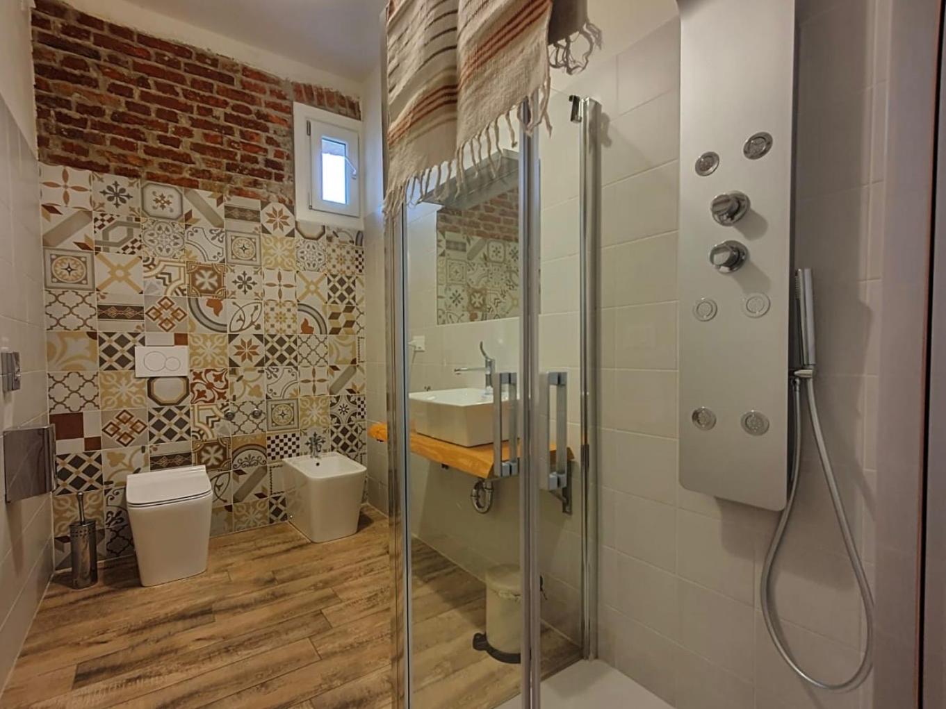 Apartment - Ground Floor photo 3