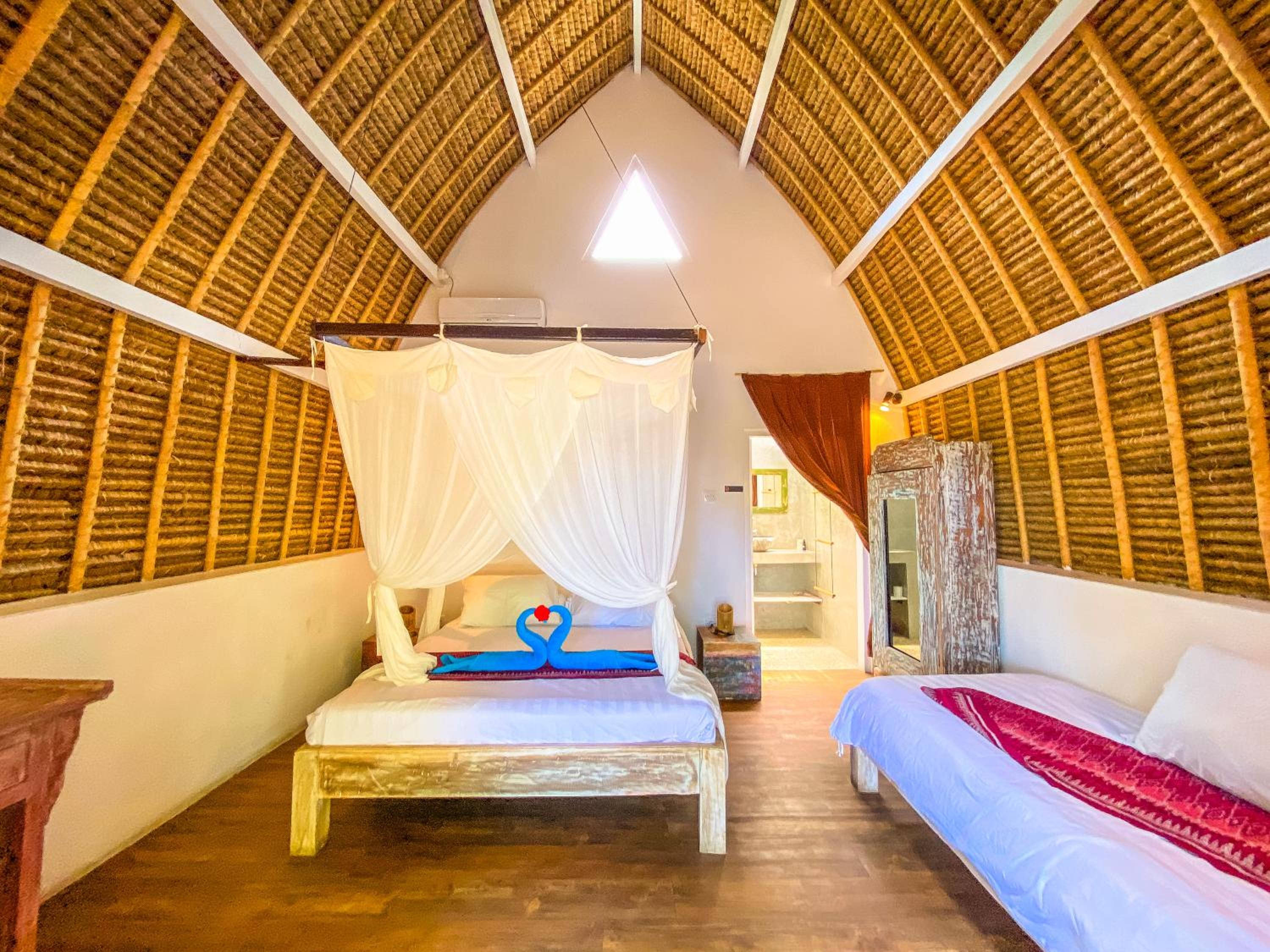 Deluxe Bungalow - Photo 1