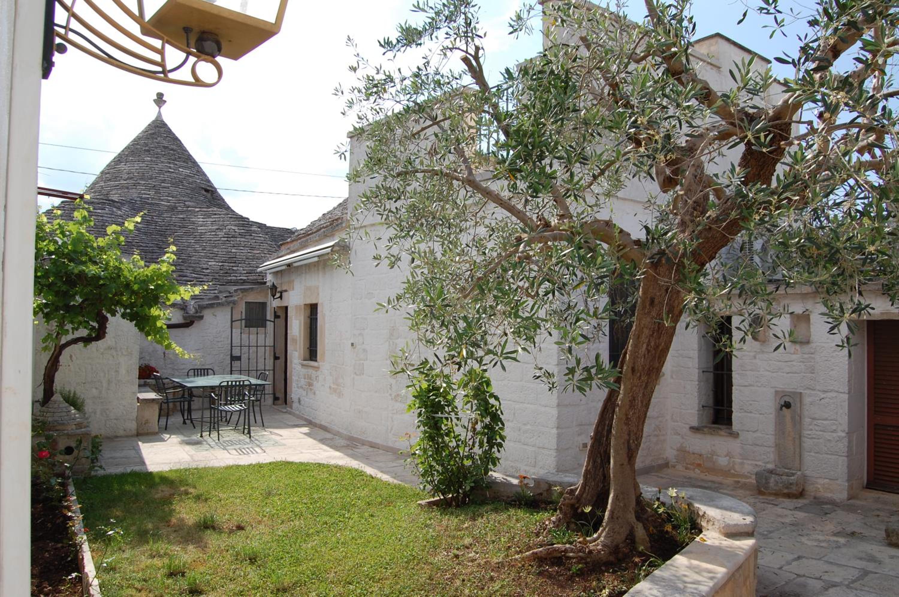 Two-Bedroom House - Colombo - Photo 4