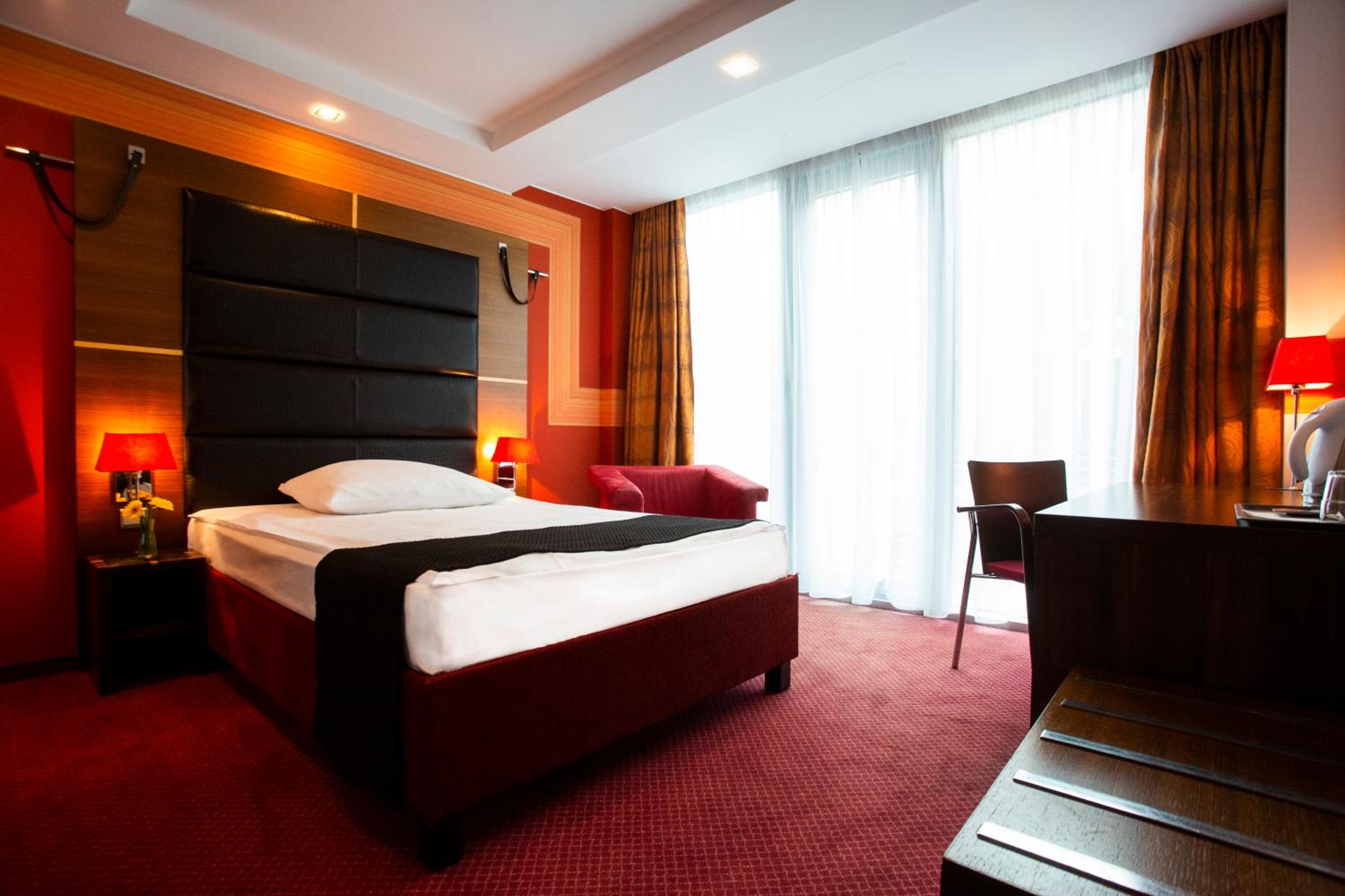 Single Room photo 1