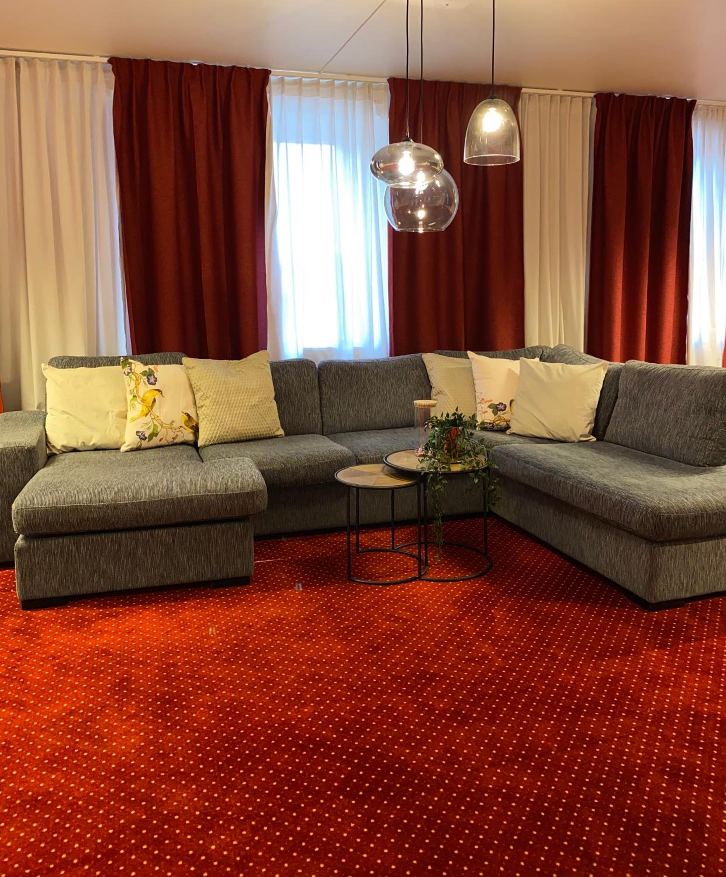 Double or Twin Room - Photo 10