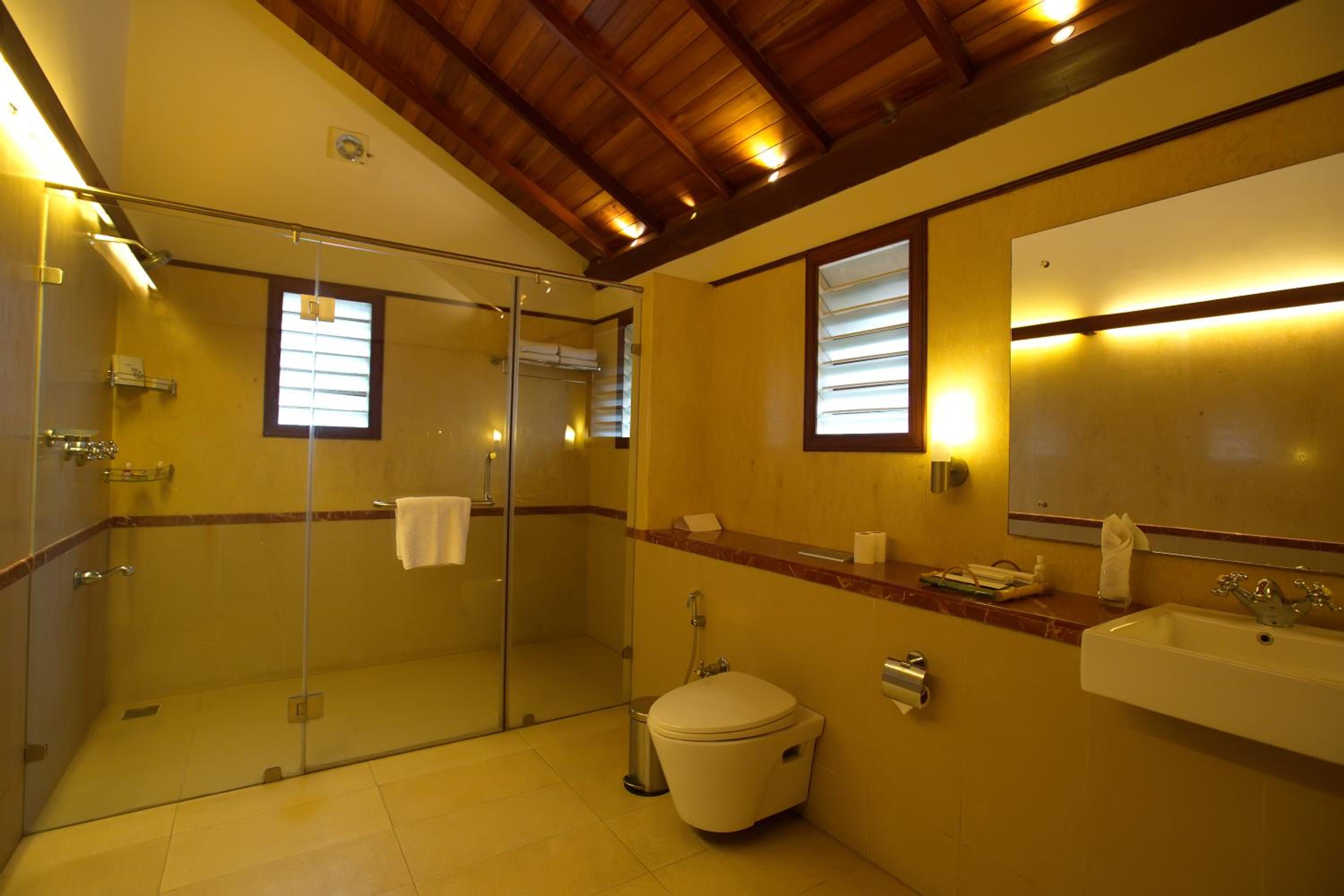 Heritage Premium Room - Photo 12