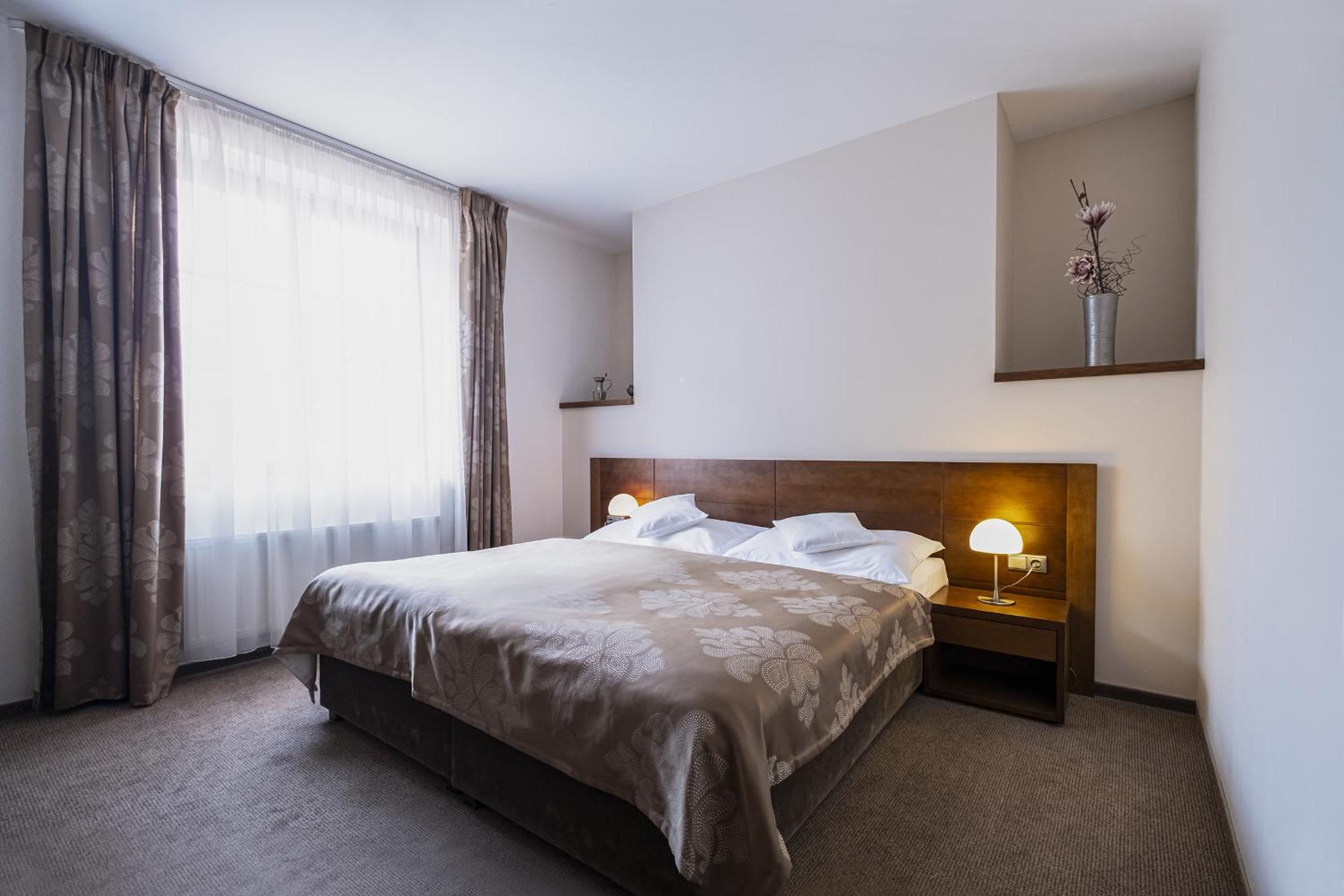 Double Room - Photo 14