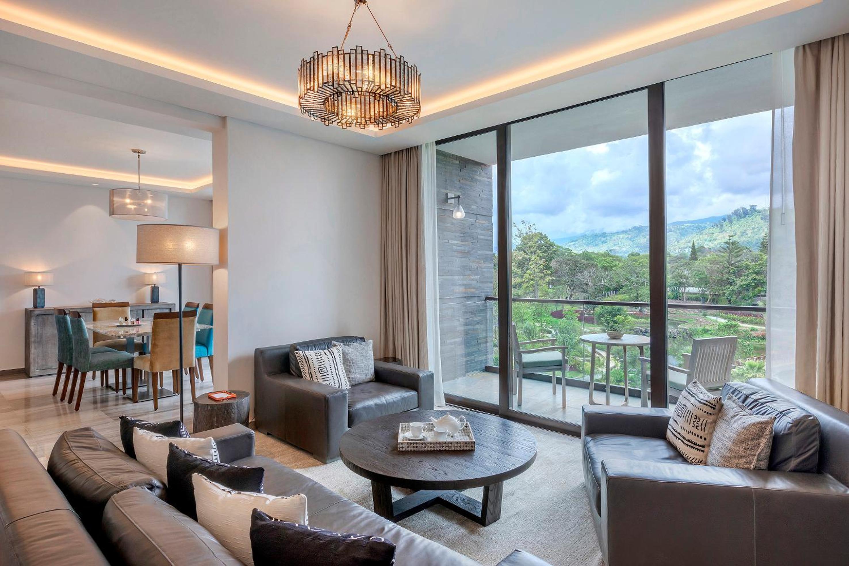 Red Level Presidential Suite 2 Bedrooms