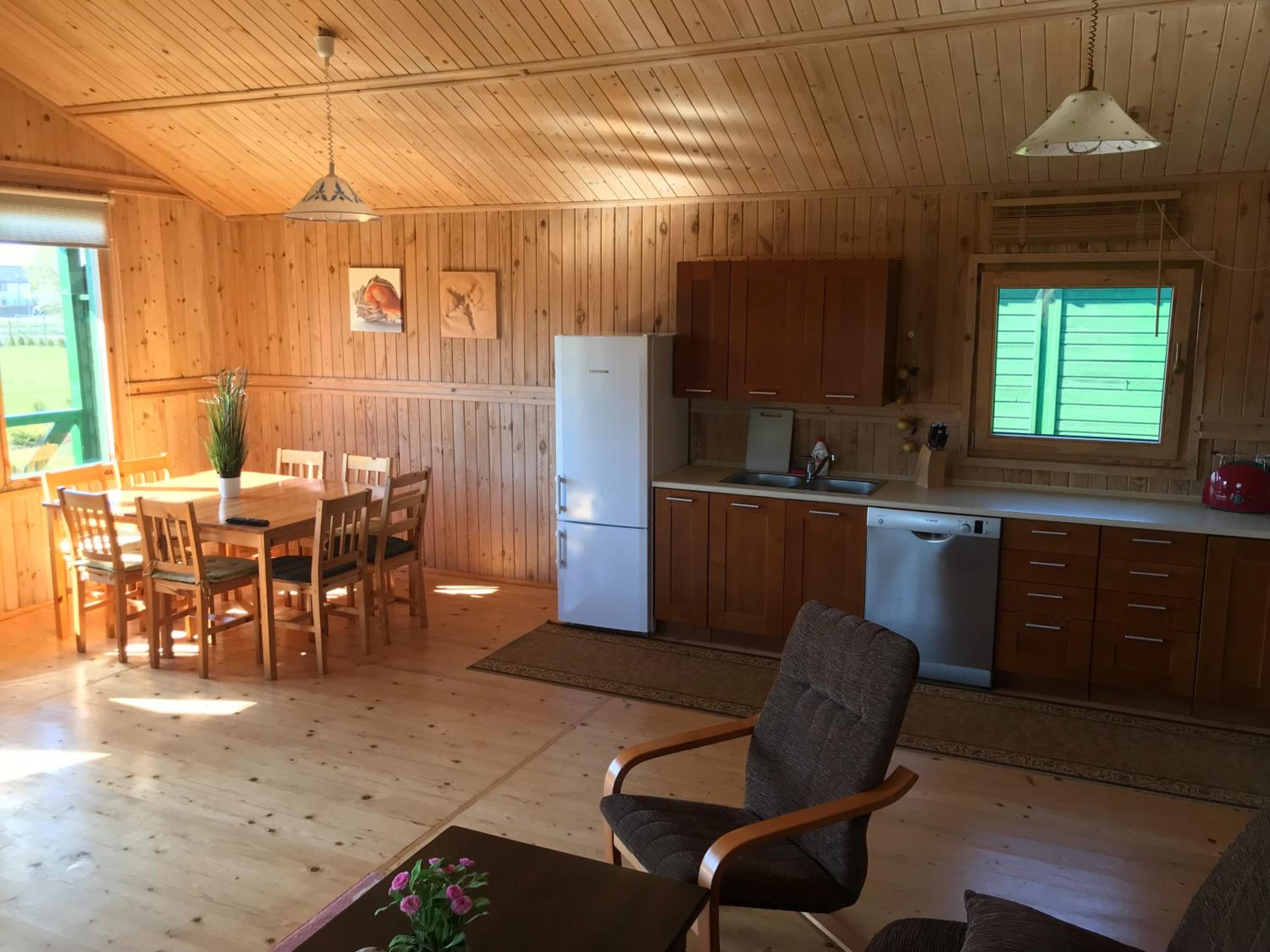 Two-Bedroom House - Photo 11