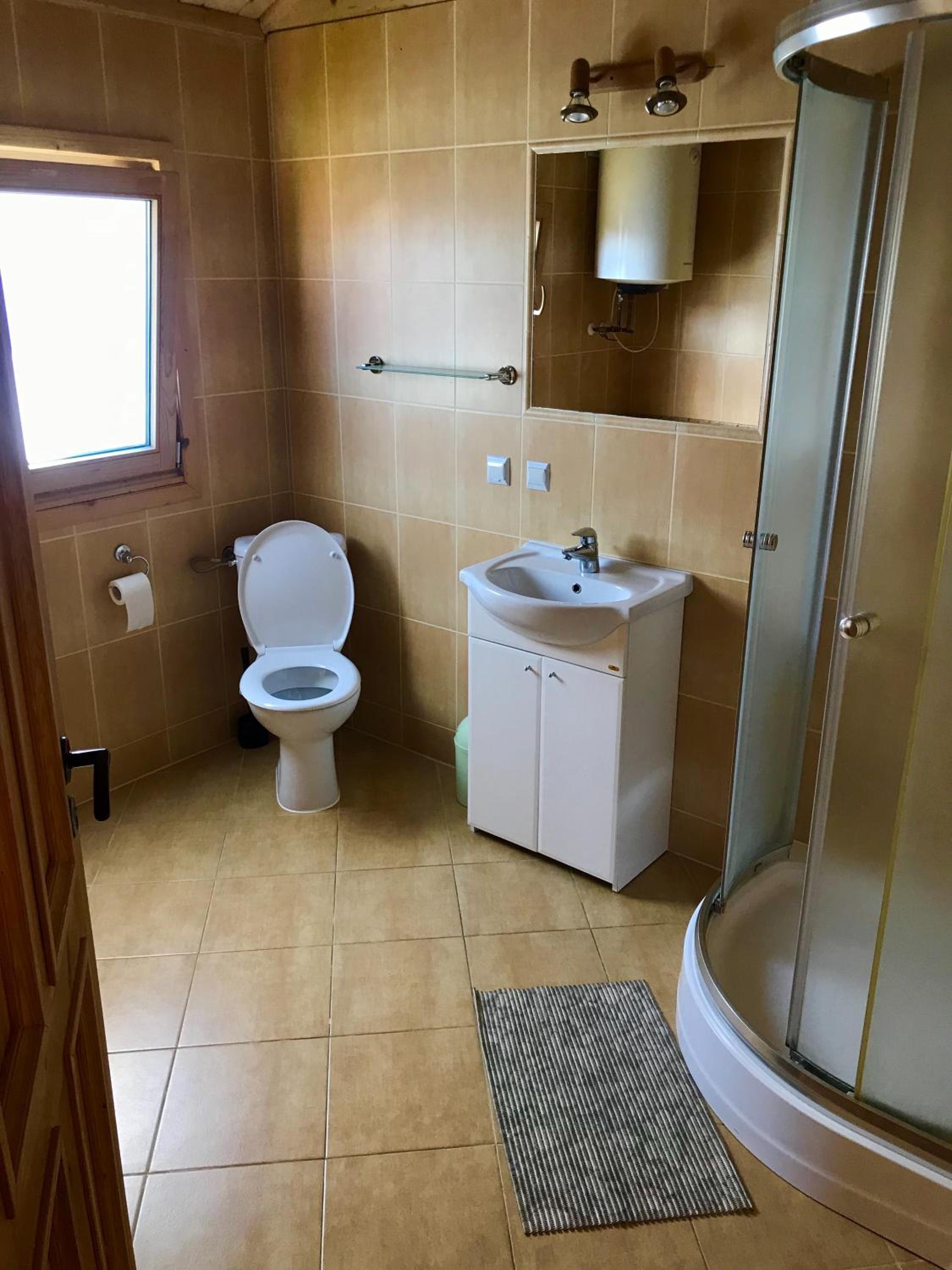 Two-Bedroom House - Photo 14