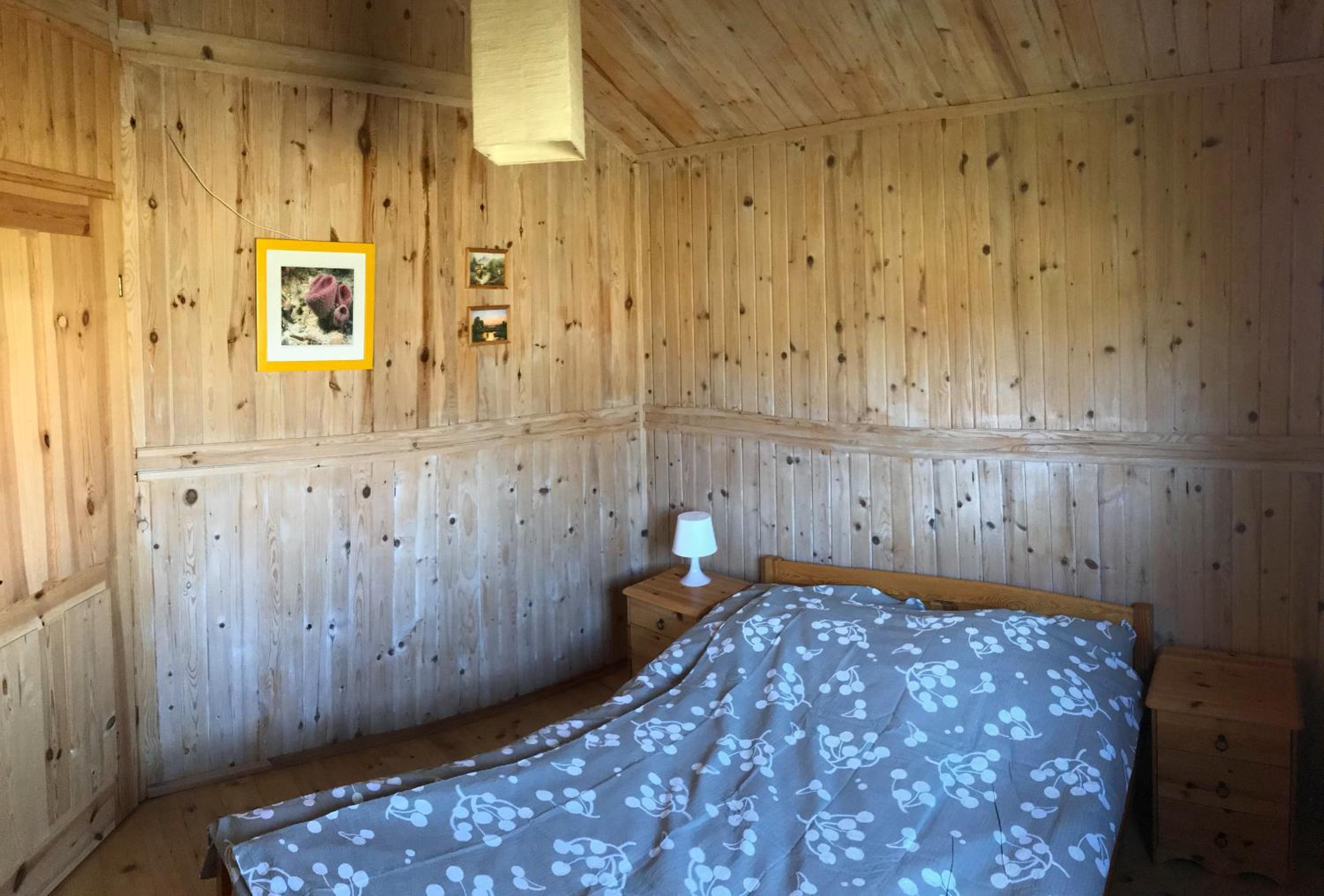 Two-Bedroom House - Photo 15