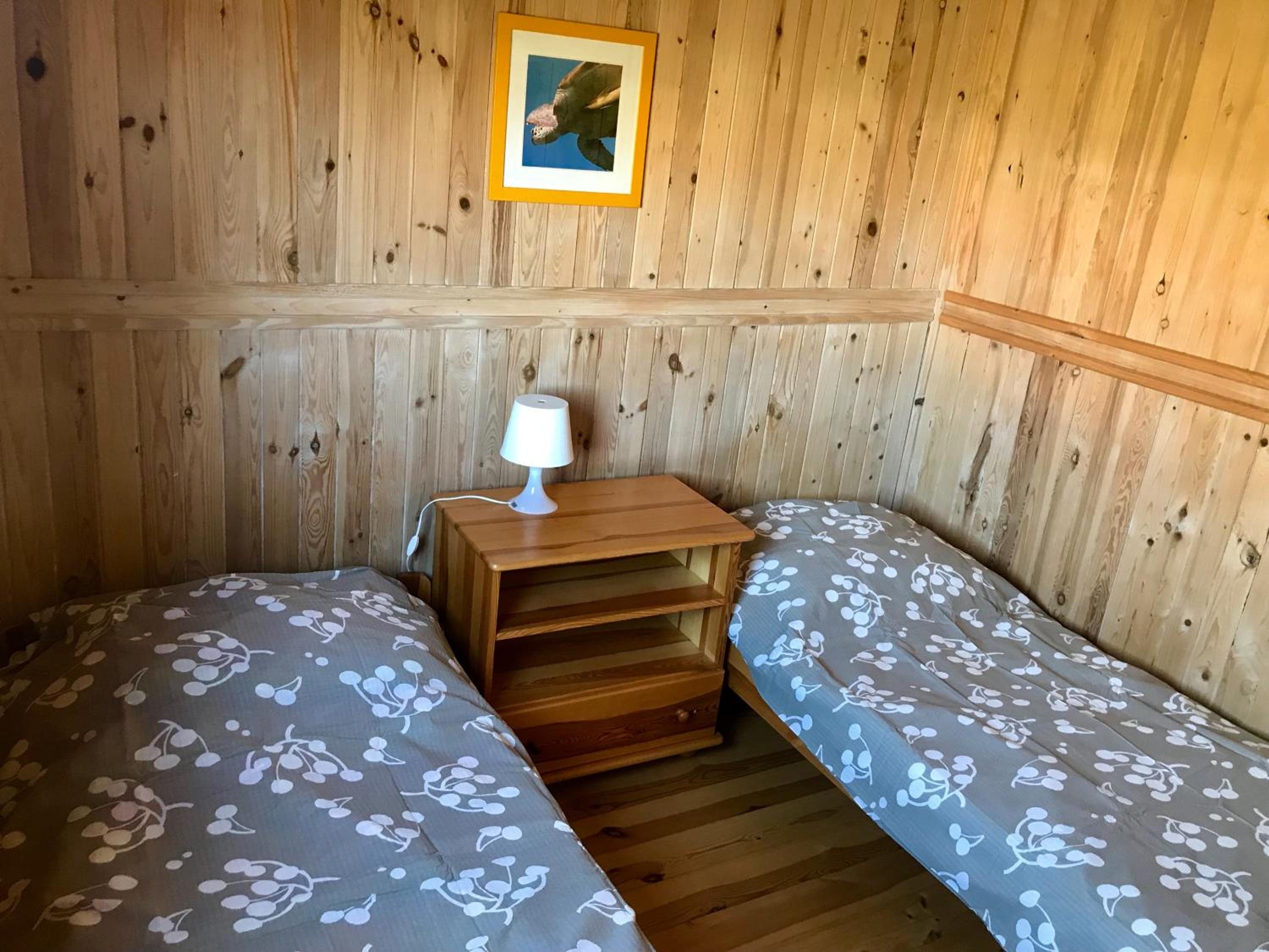 Two-Bedroom House - Photo 12