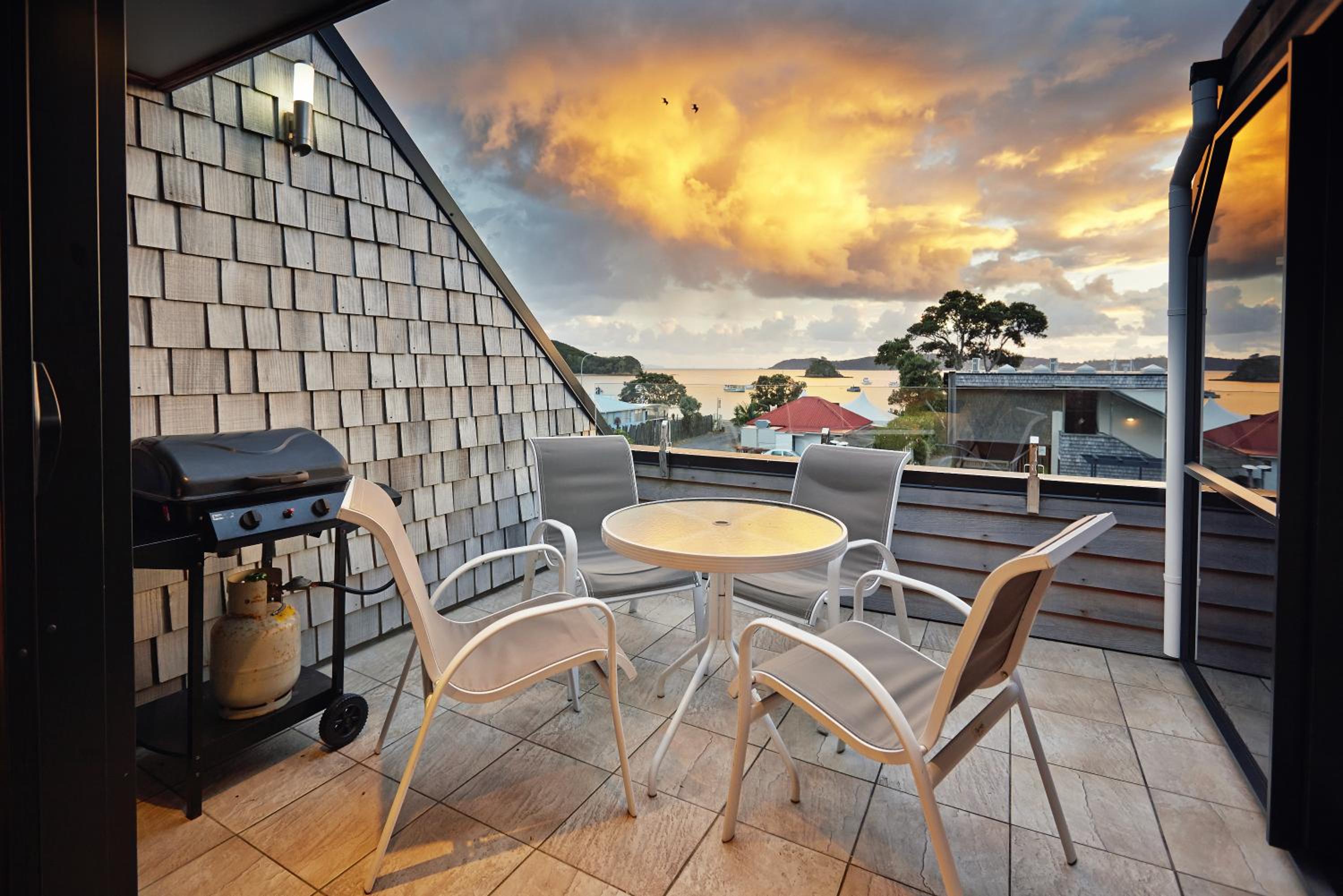 Two-Bedroom Apartment with Pool View - Penthouse - Photo 14