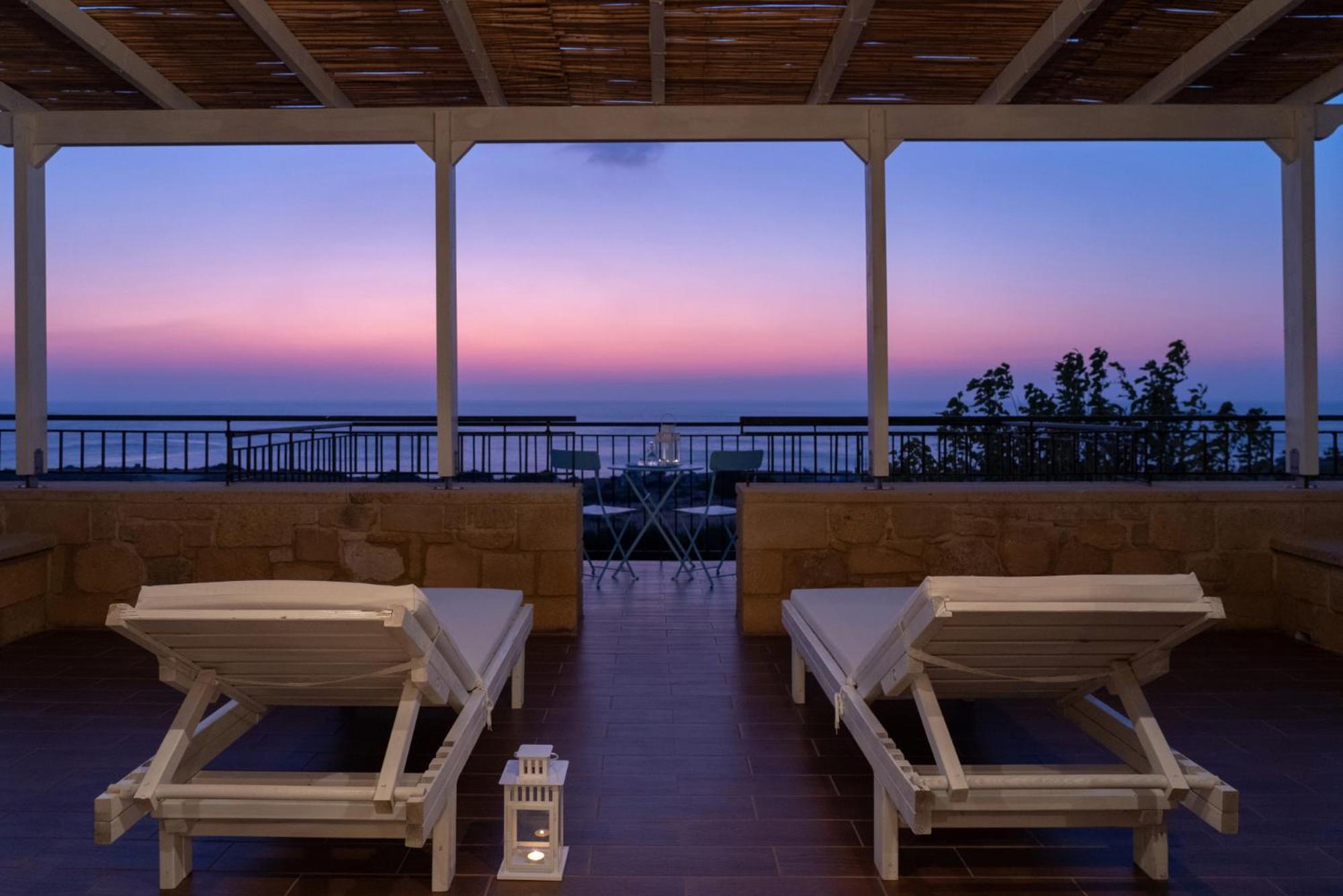 Villa - Beach Front photo 3