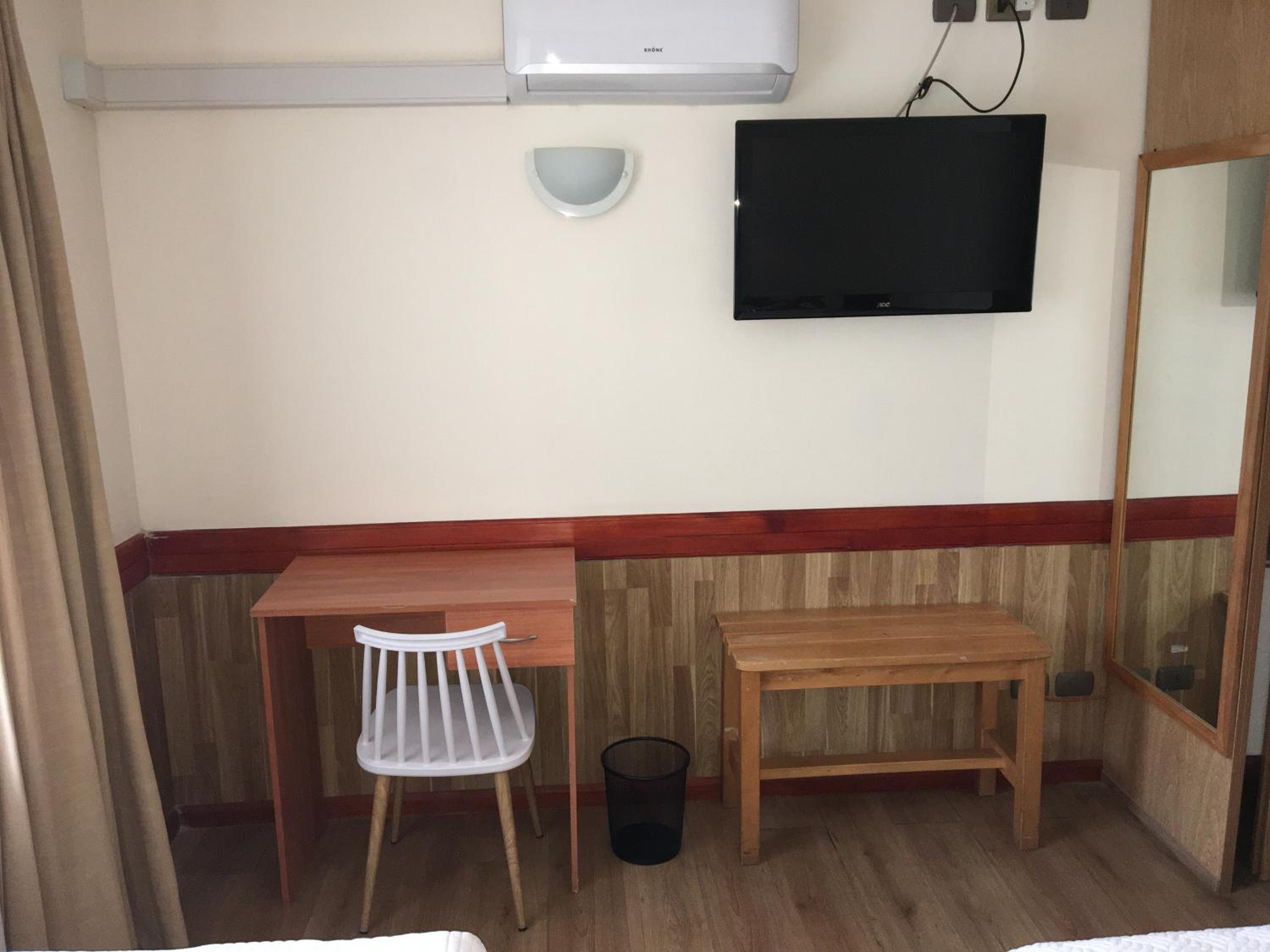 Twin Room with Side River View