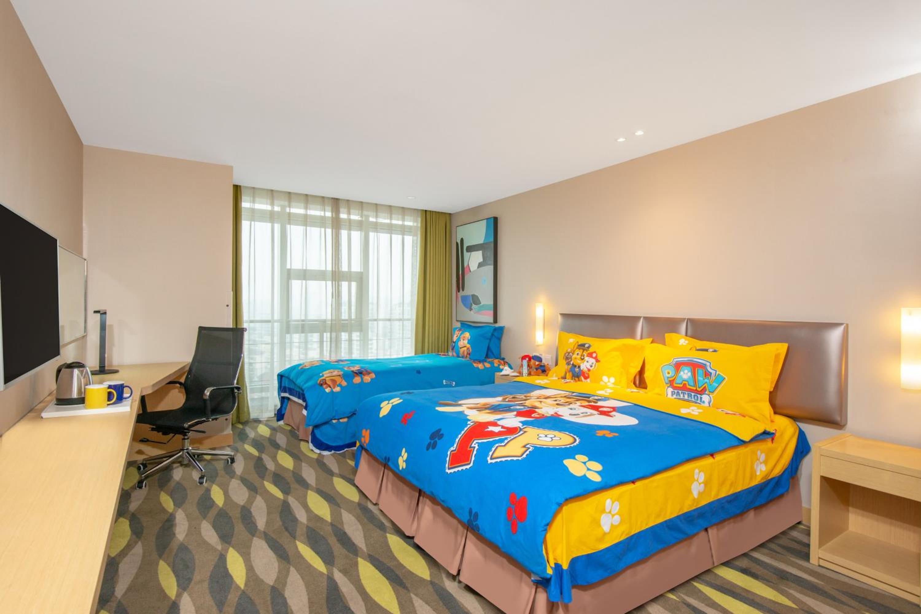 Standard Room with One King and One Single Bed - Kid Theme