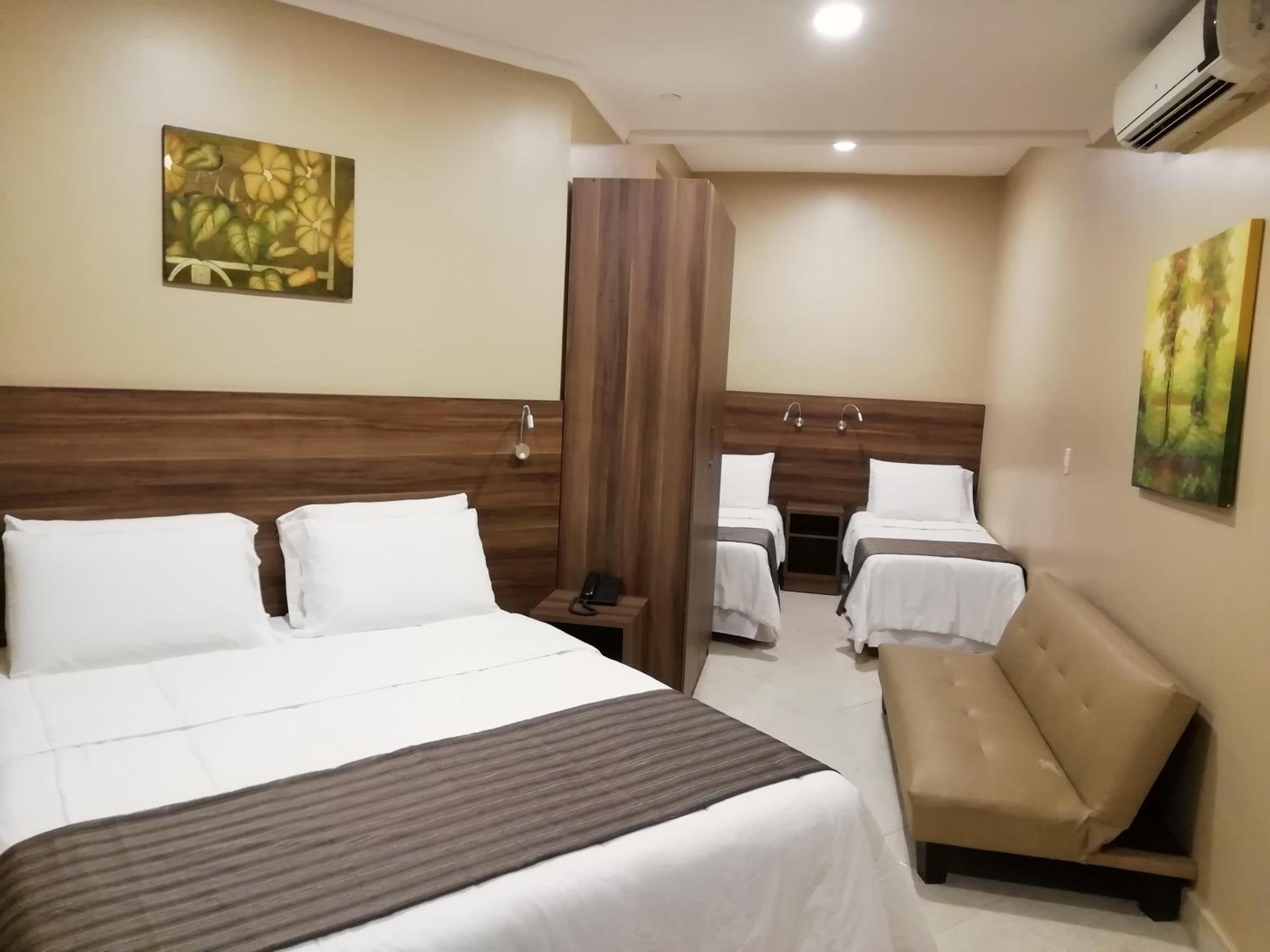 Triple Room photo 1