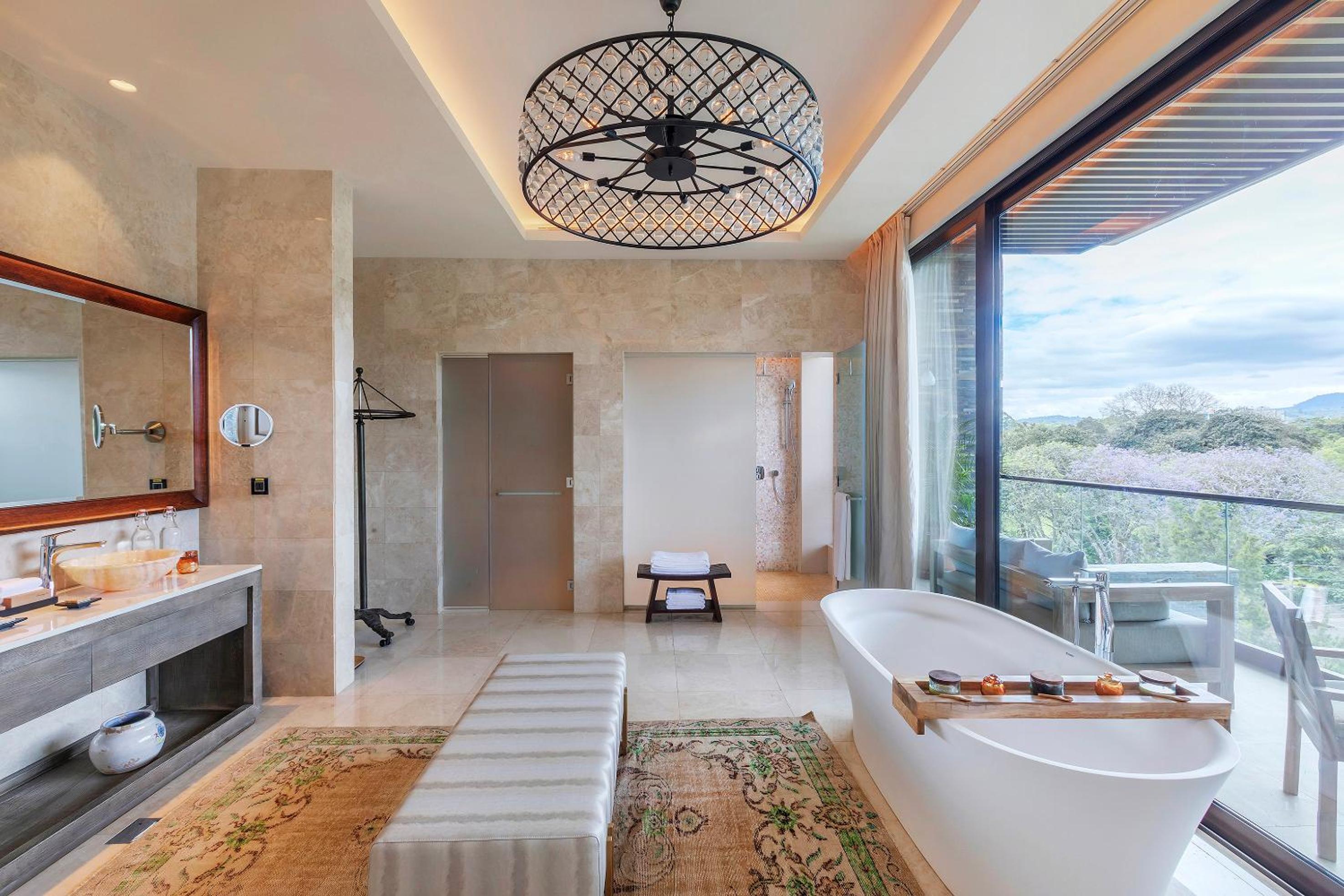 Red Level Presidential Suite