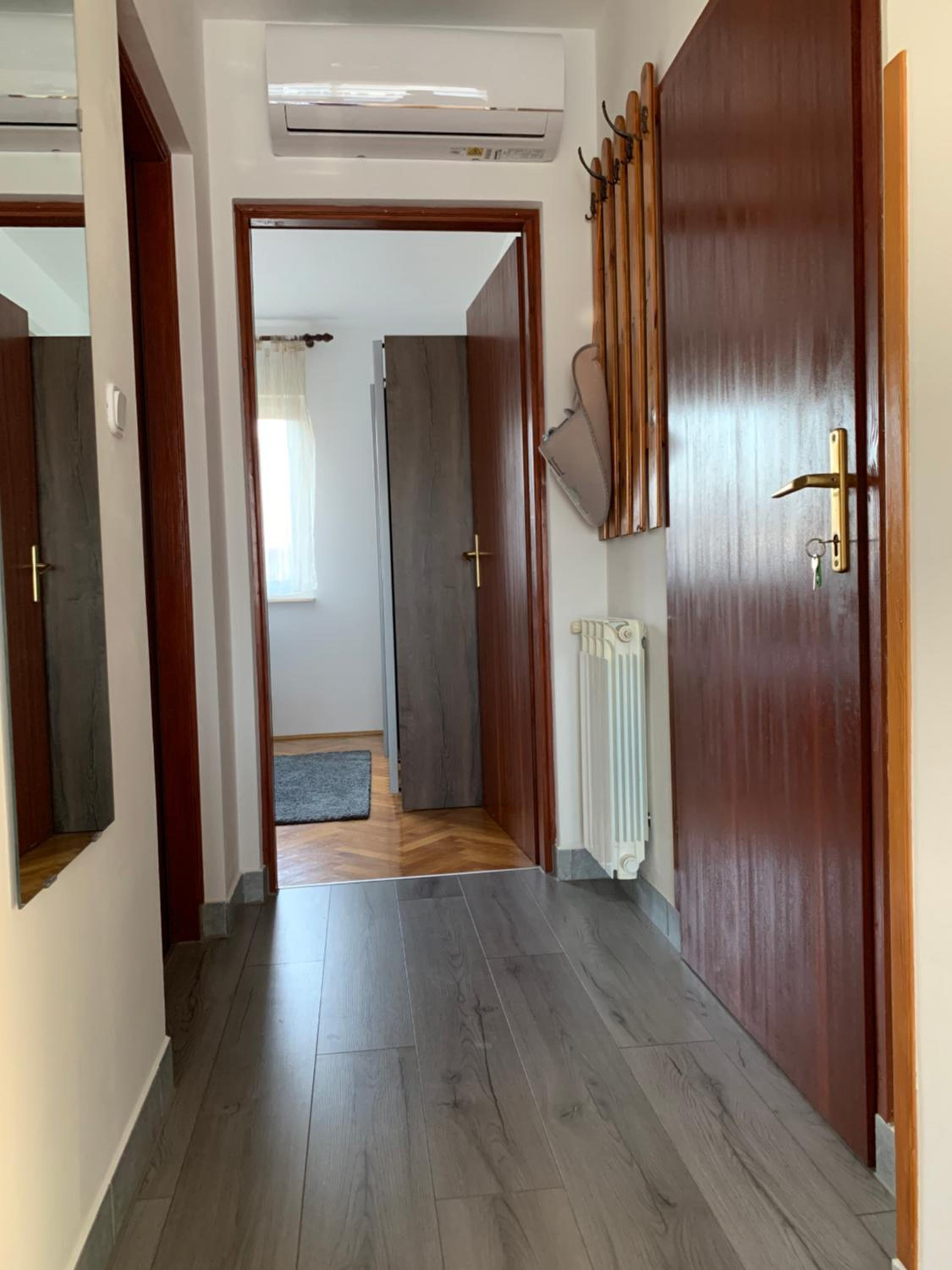 Apartment - Photo 23