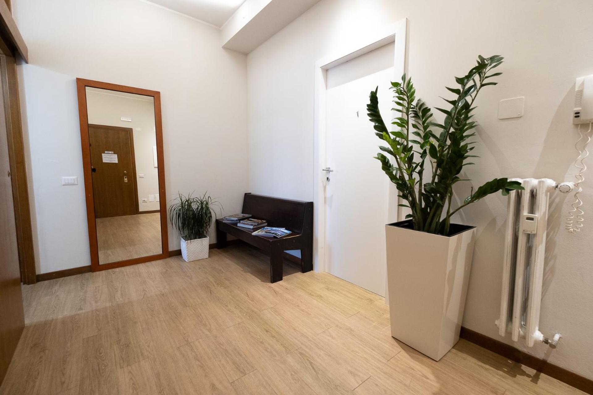 Quadruple Room with Private Bathroom photo 3
