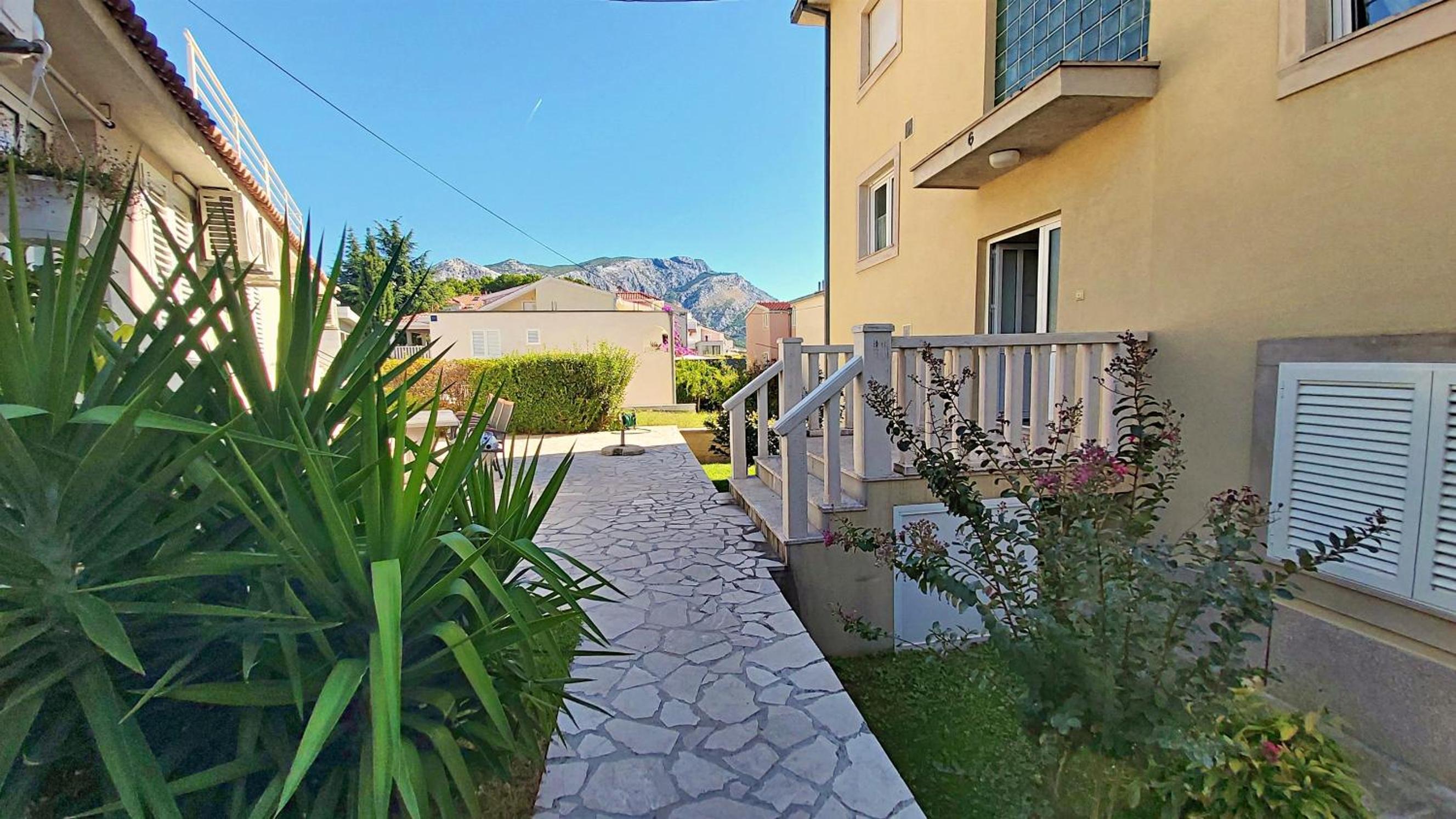 Apartment with Sea View photo 2