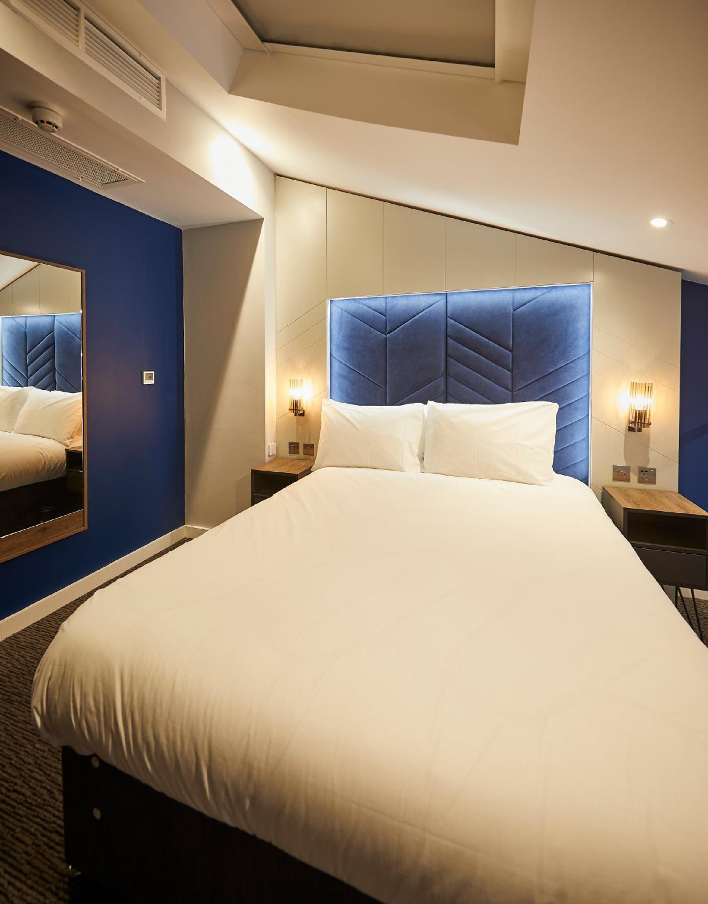 Loft Suite - Photo 6
