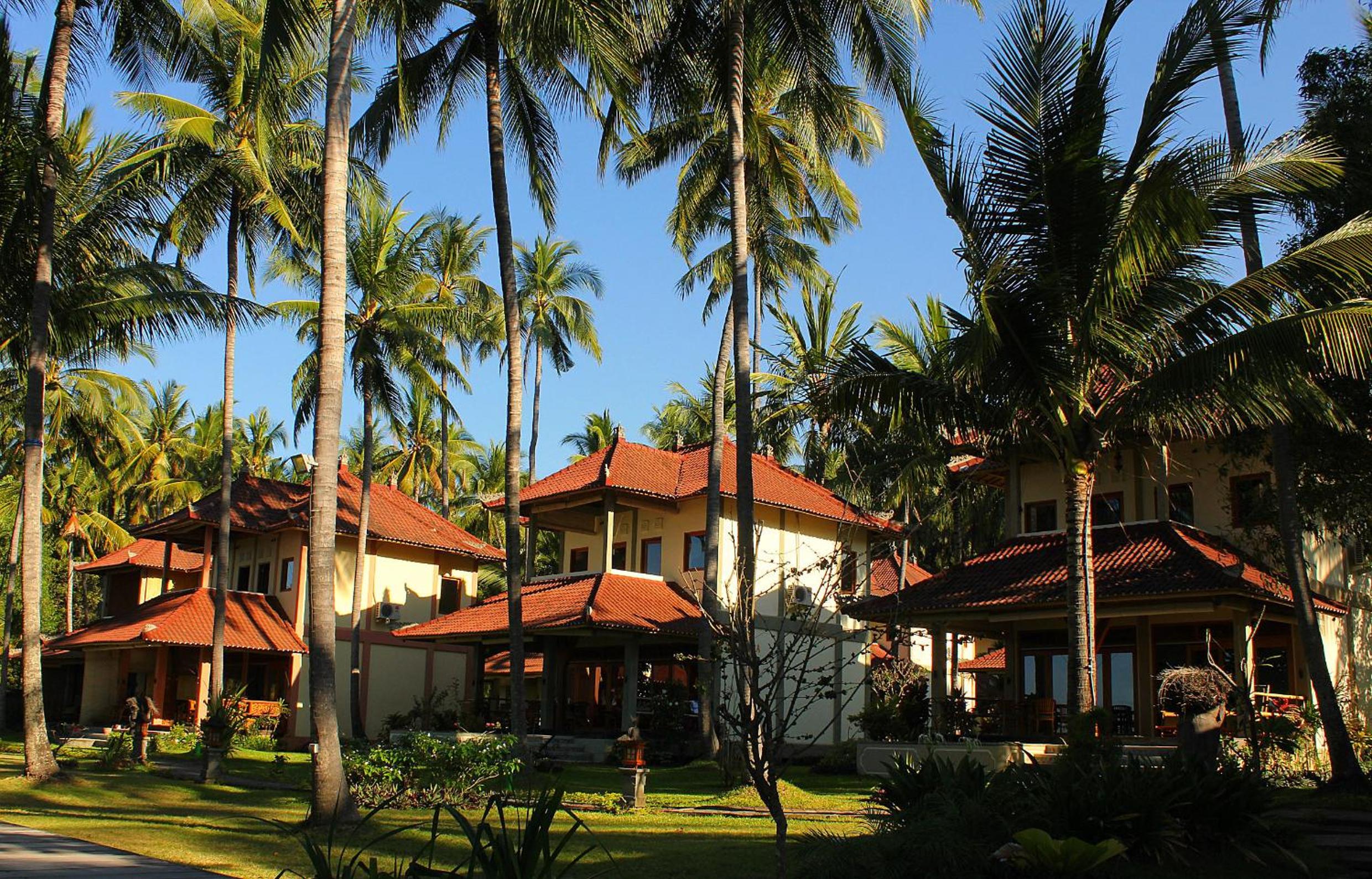 Two-Bedroom Villa - Photo 2