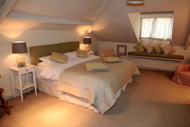 Deluxe Double or Twin Room photo 1
