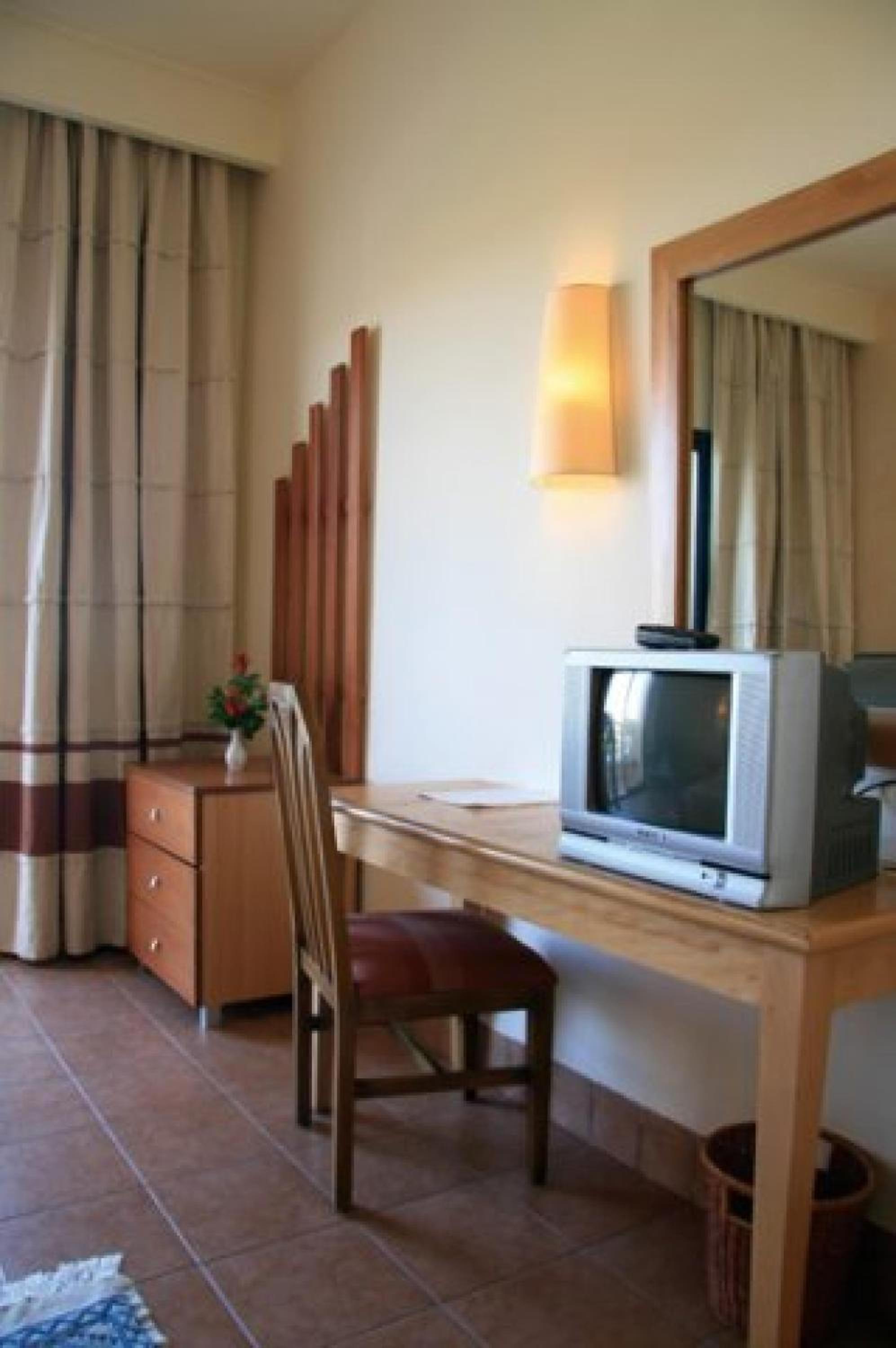 Standard Double Room - Photo 3