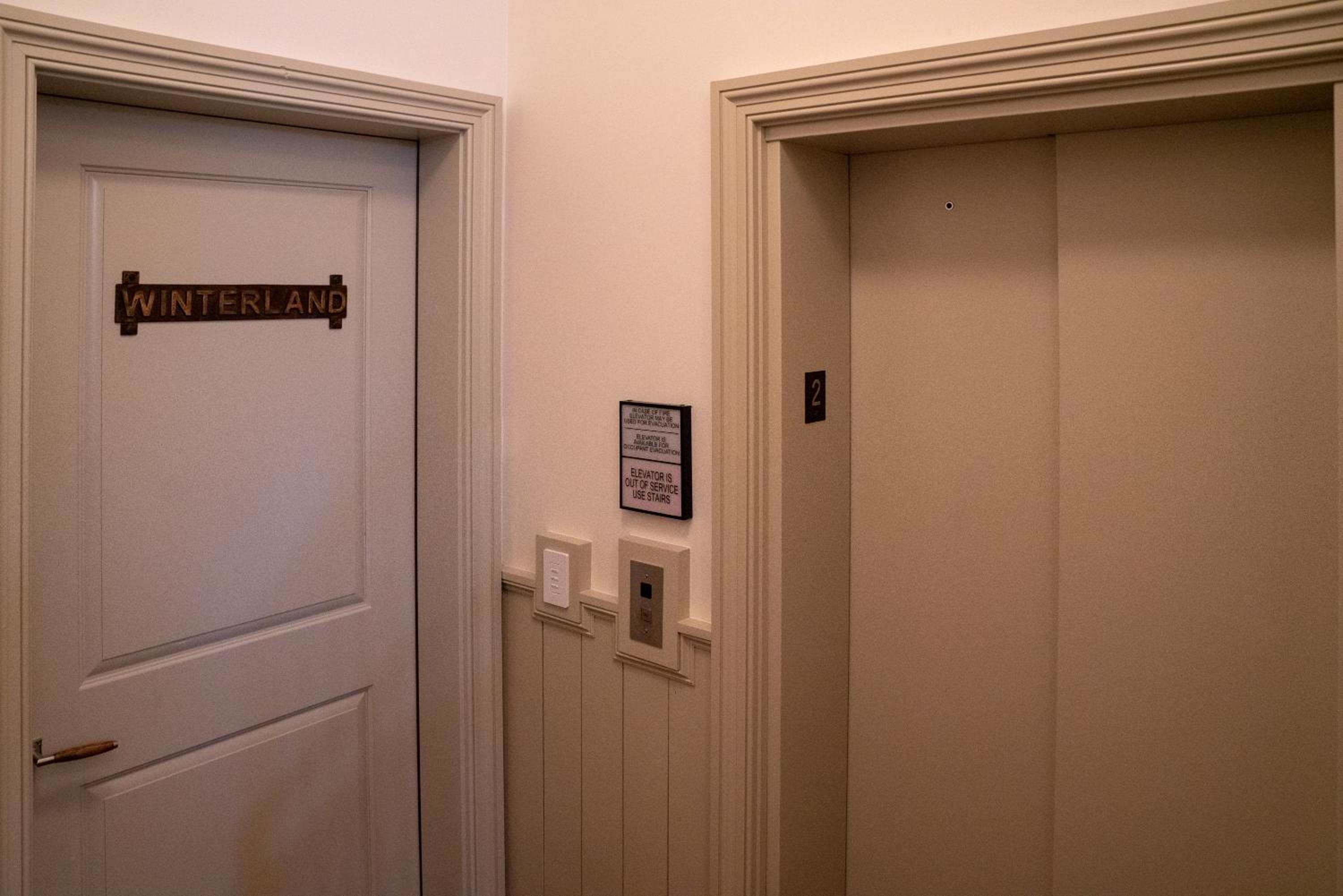 King Suite photo 3