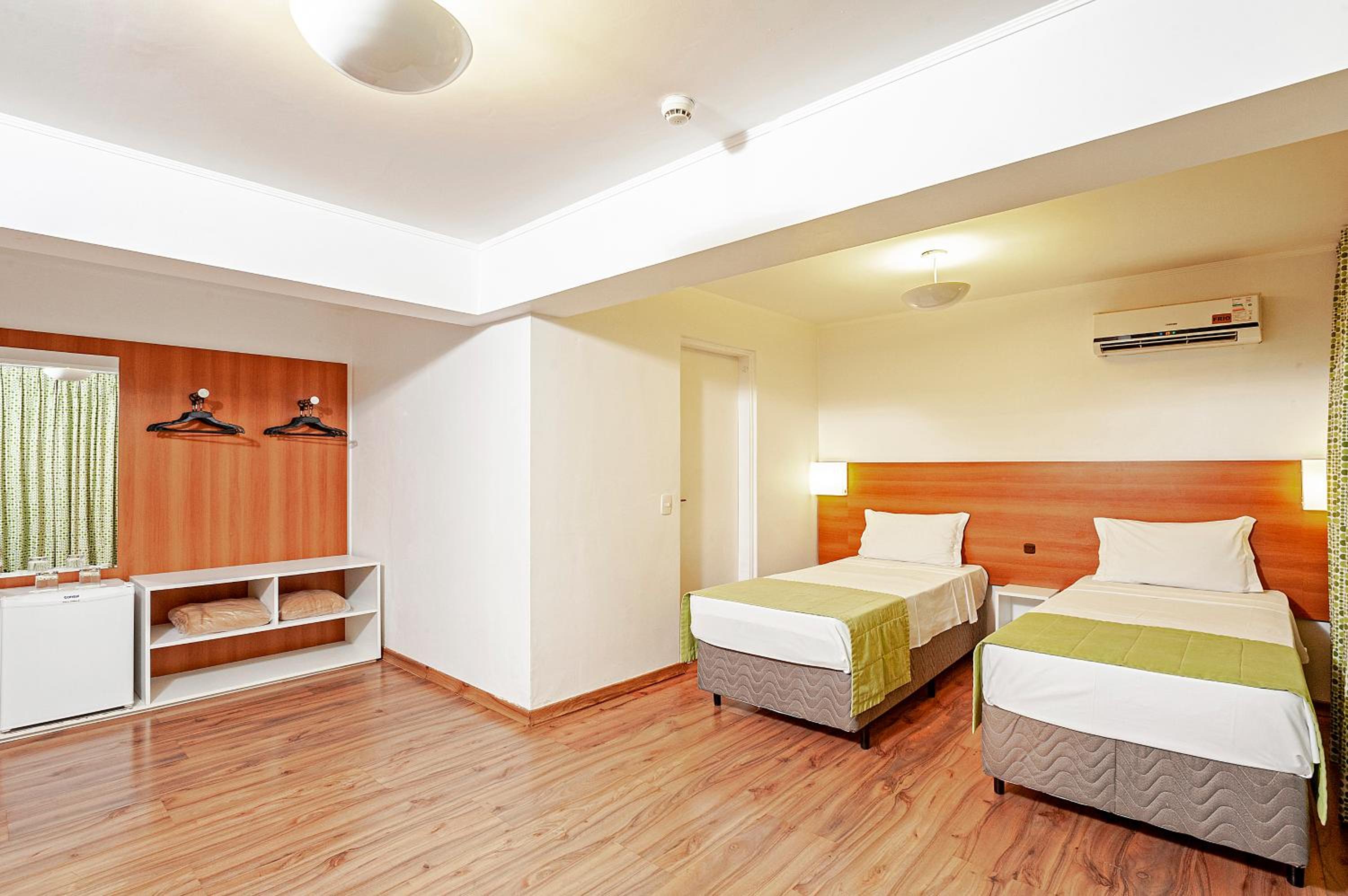 Superior Twin Room photo 3