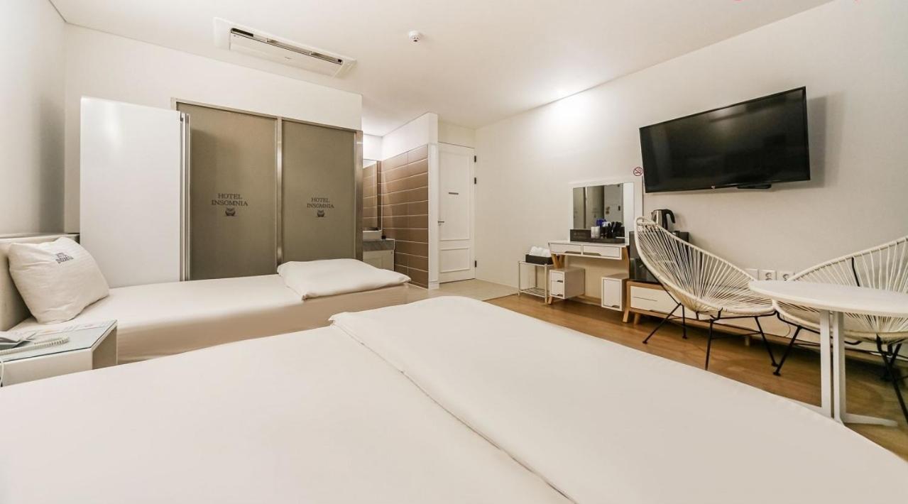 Premium Twin Room