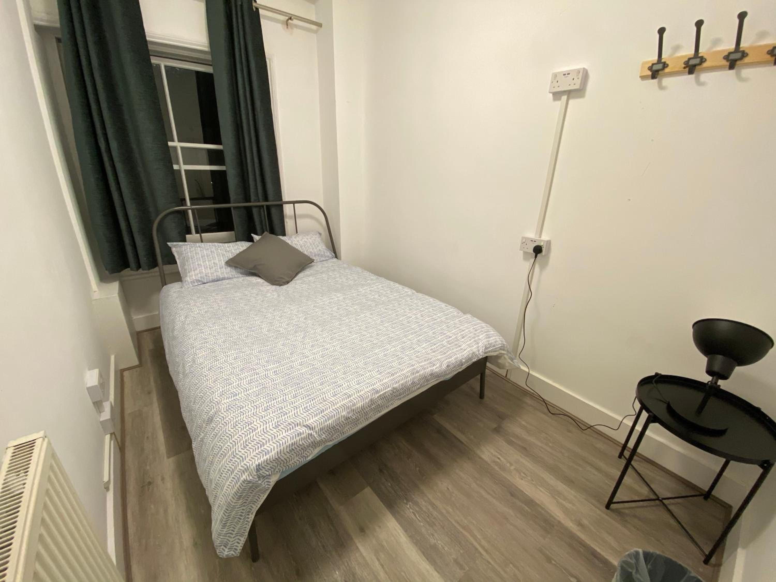 Double Room with Shared Bathroom photo 1