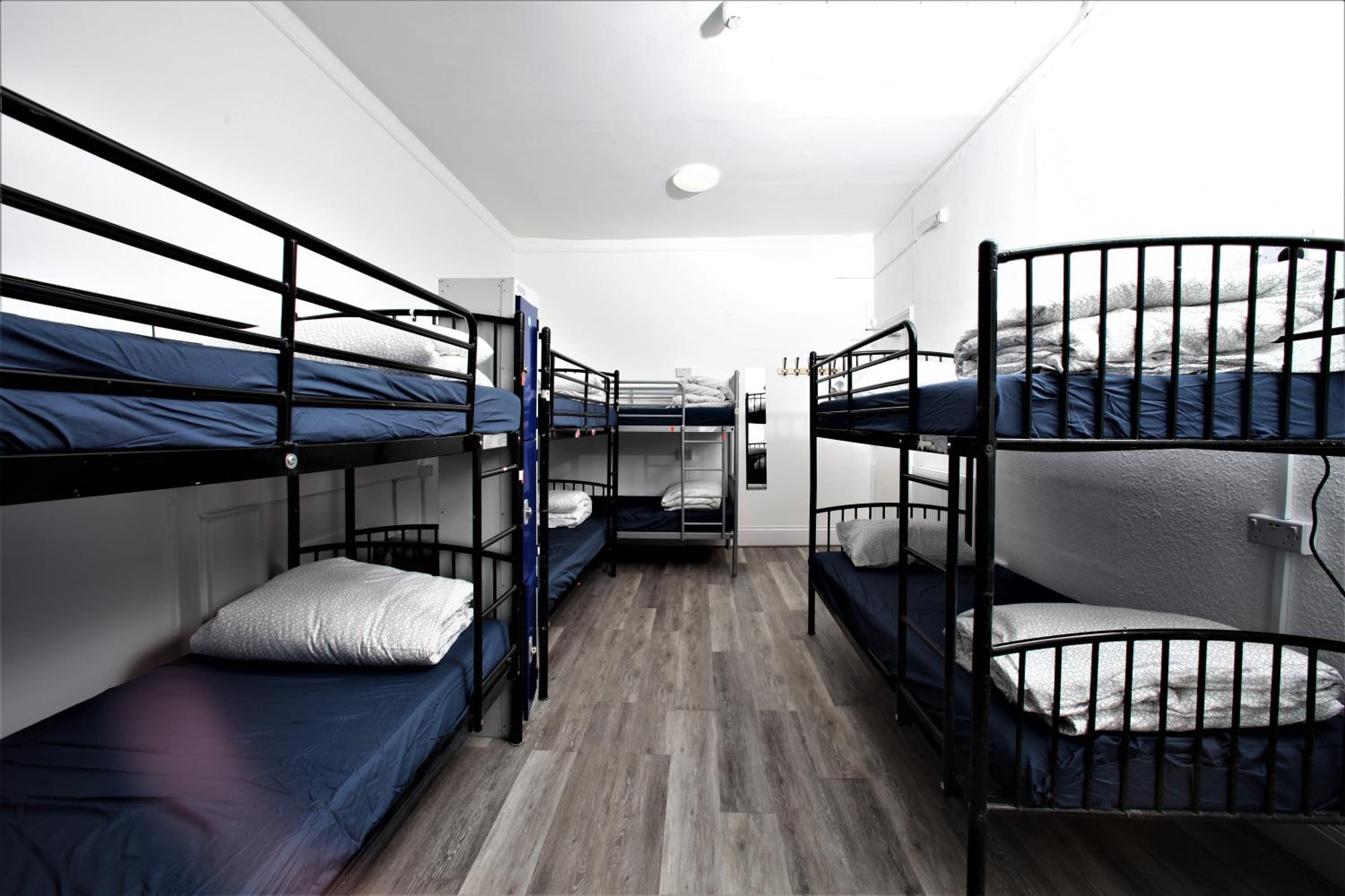 Bed in 8-Bed Mixed Dormitory Room photo 2