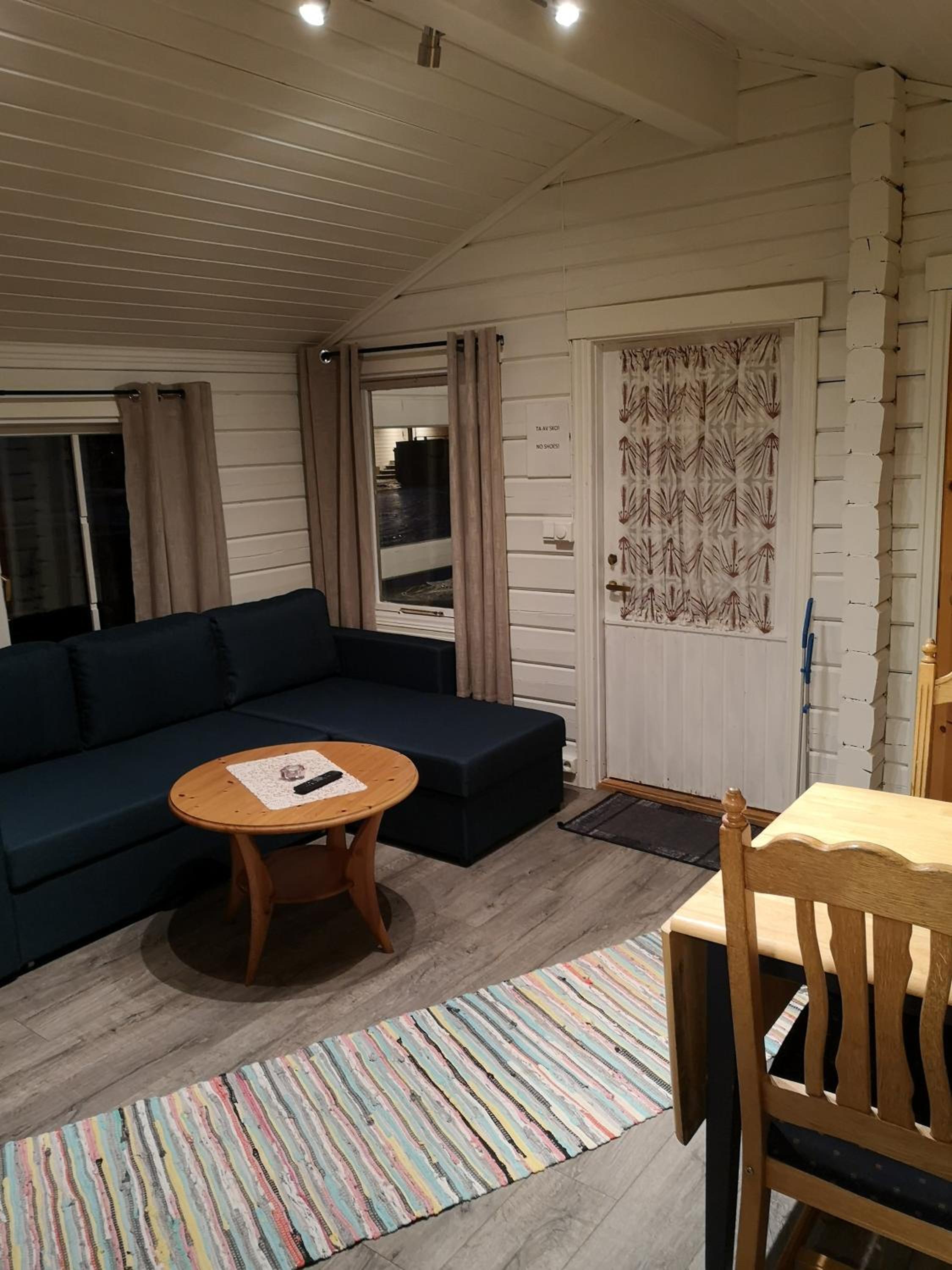 Cottage - Photo 2