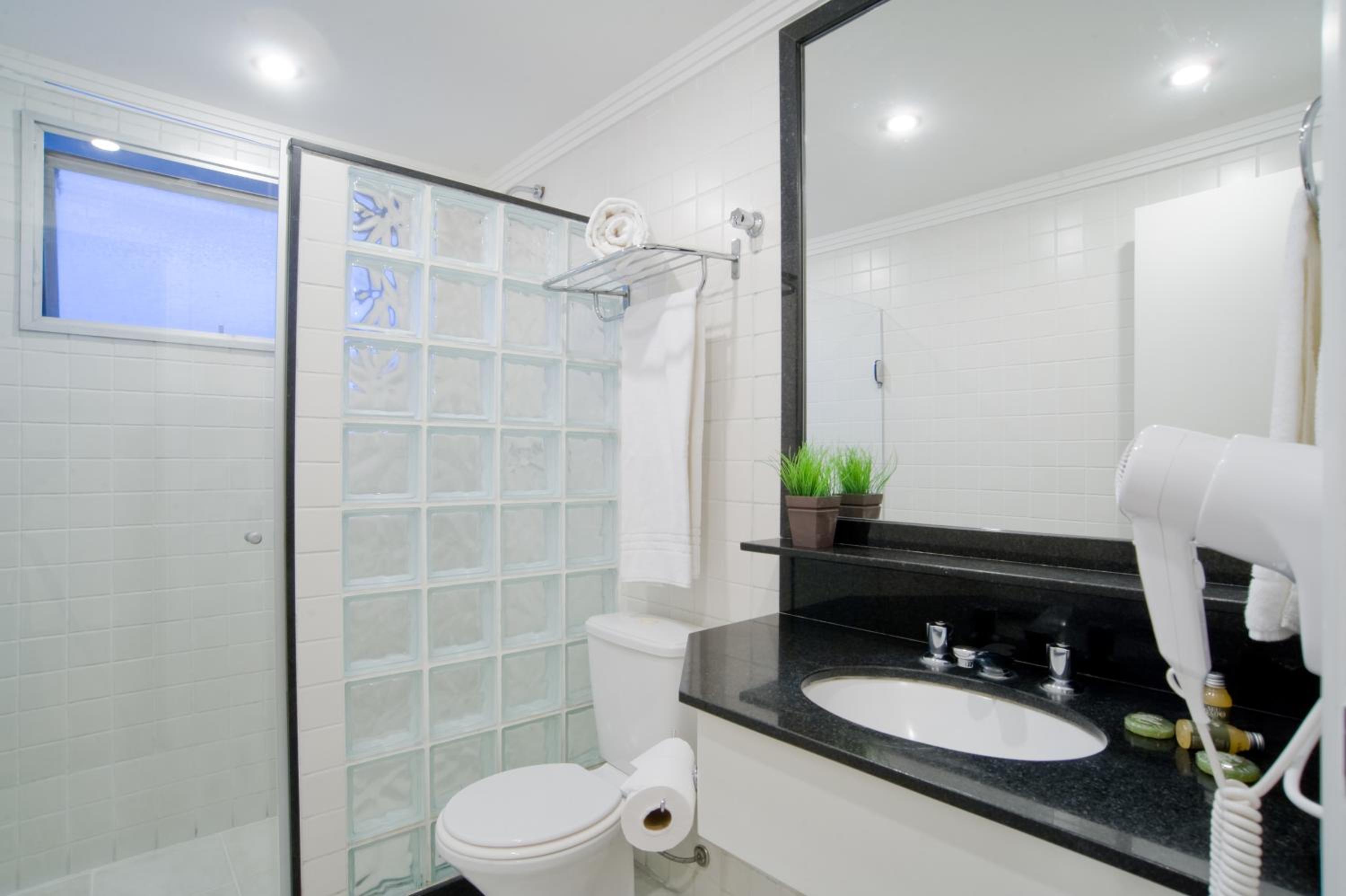 Standard Double Room - Photo 2