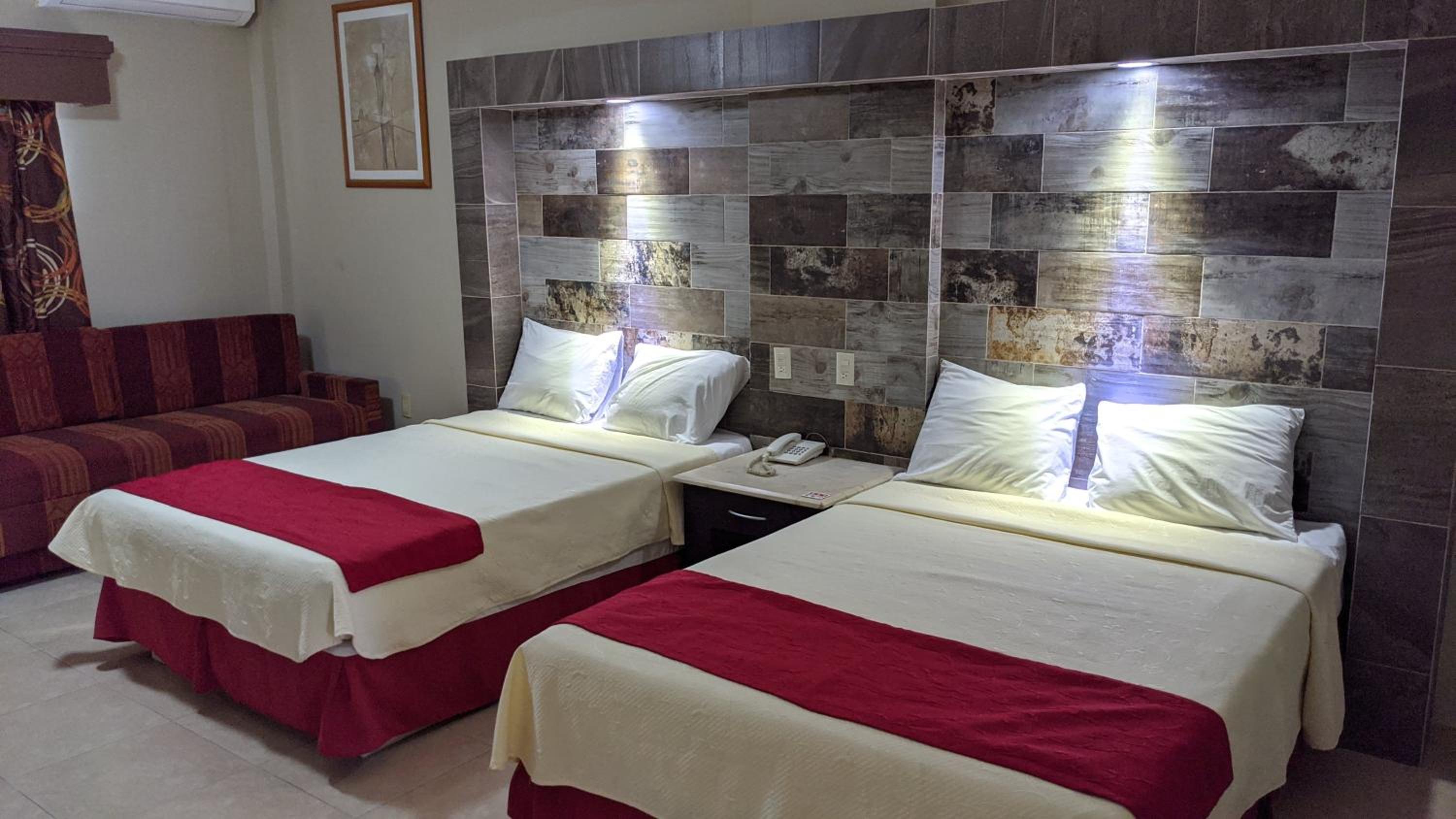 Quadruple Room photo 1