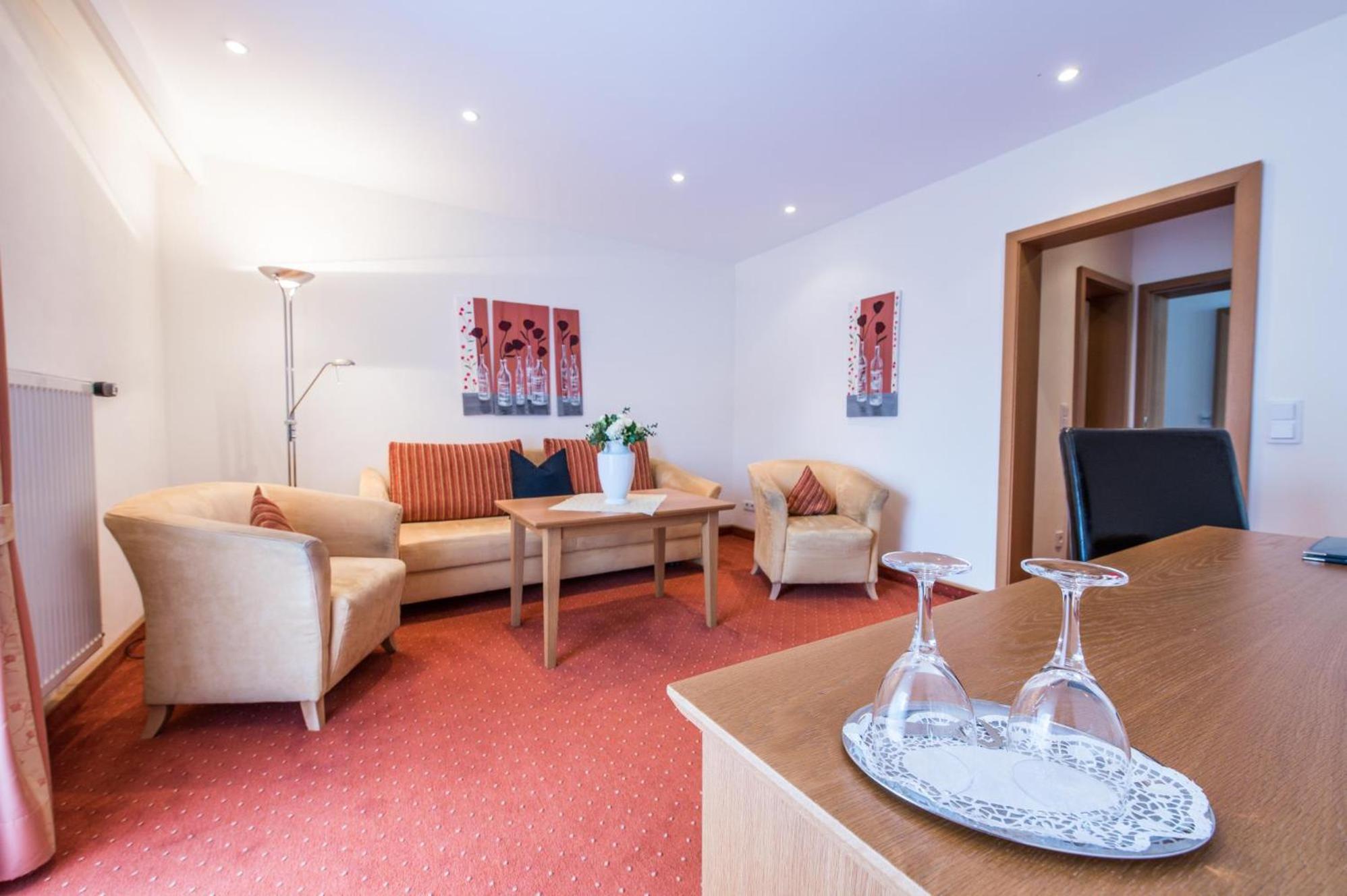 Junior Suite with Balcony photo 2