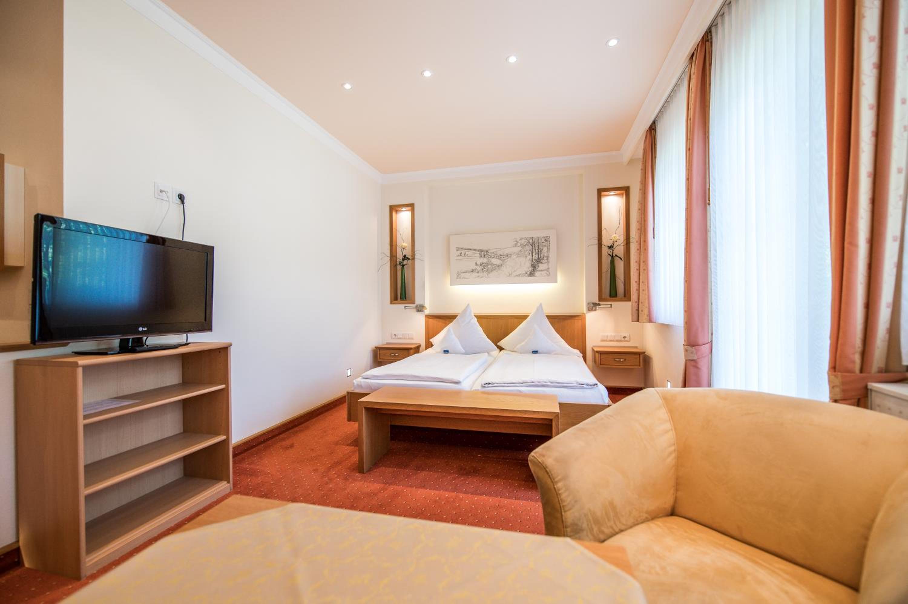 Comfort Double Room with Balcony photo 3