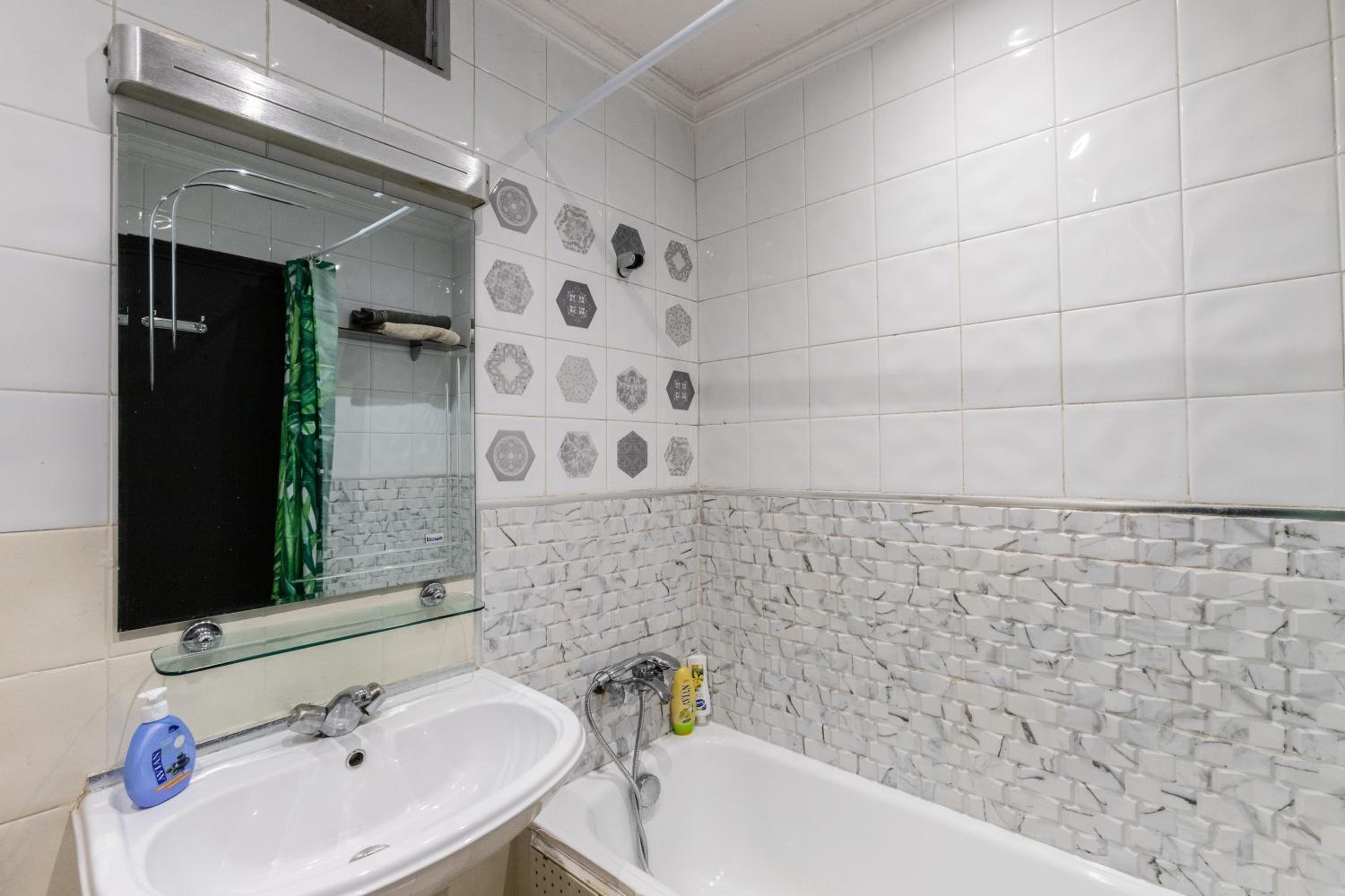 Apartment - Photo 3