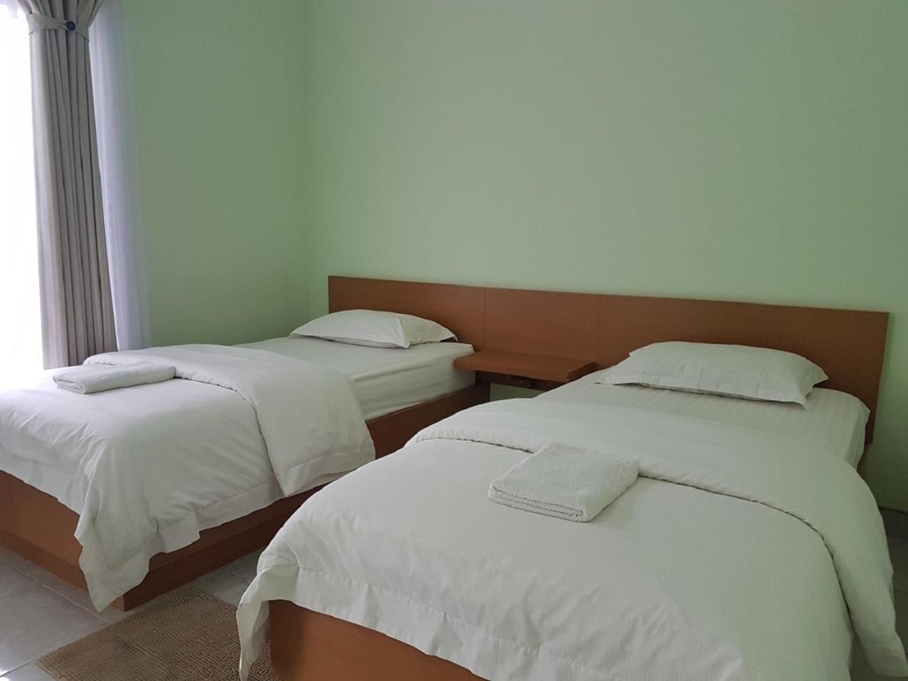 Deluxe Twin Room - Free Pick-up Airport Transfer photo 3