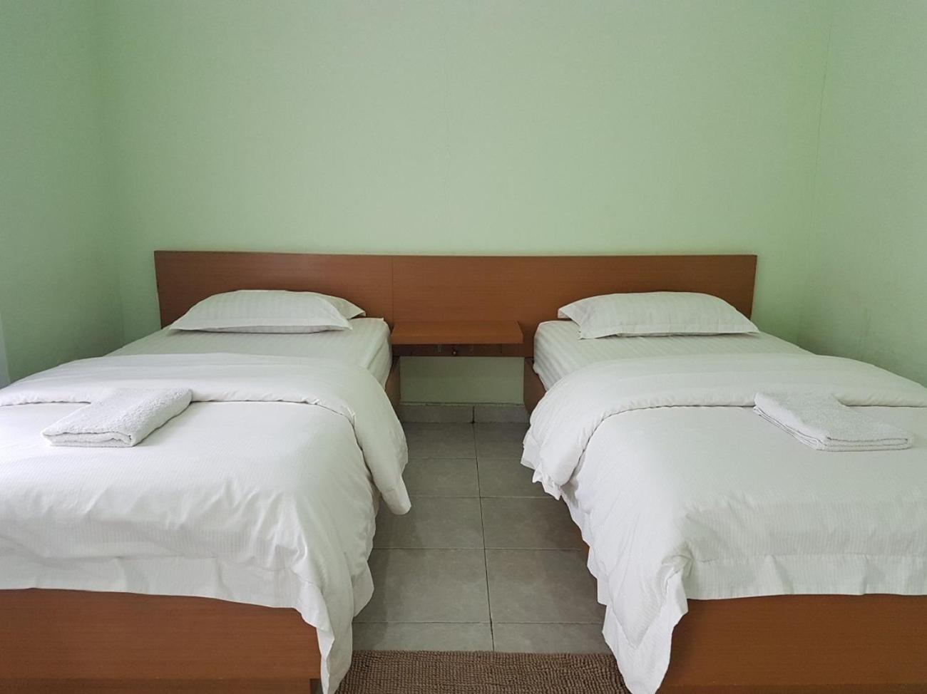 Deluxe Twin Room - Free Pick-up Airport Transfer photo 1